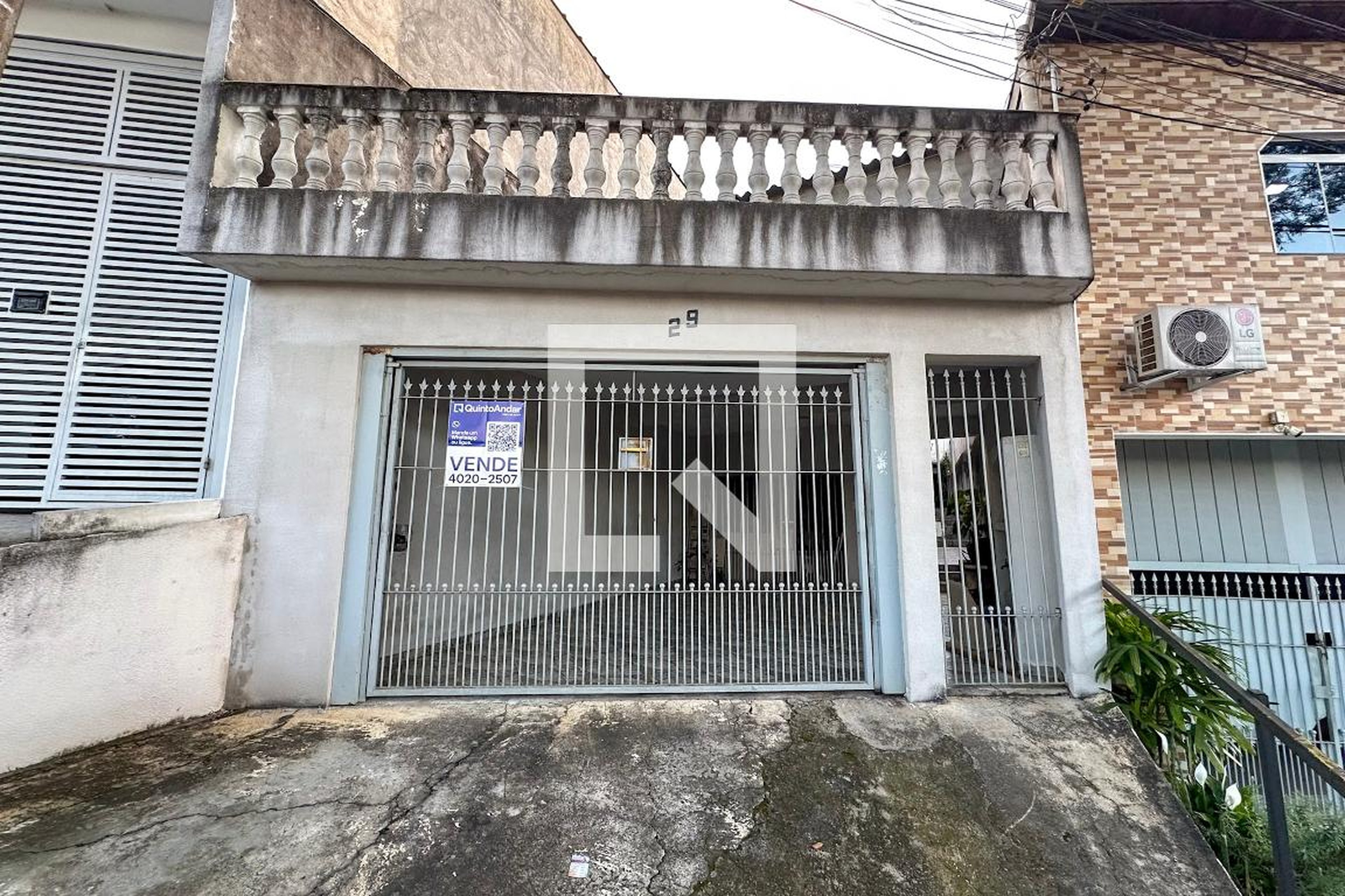 Fachada Condomínio em Rua Francisco da Silveira, 29