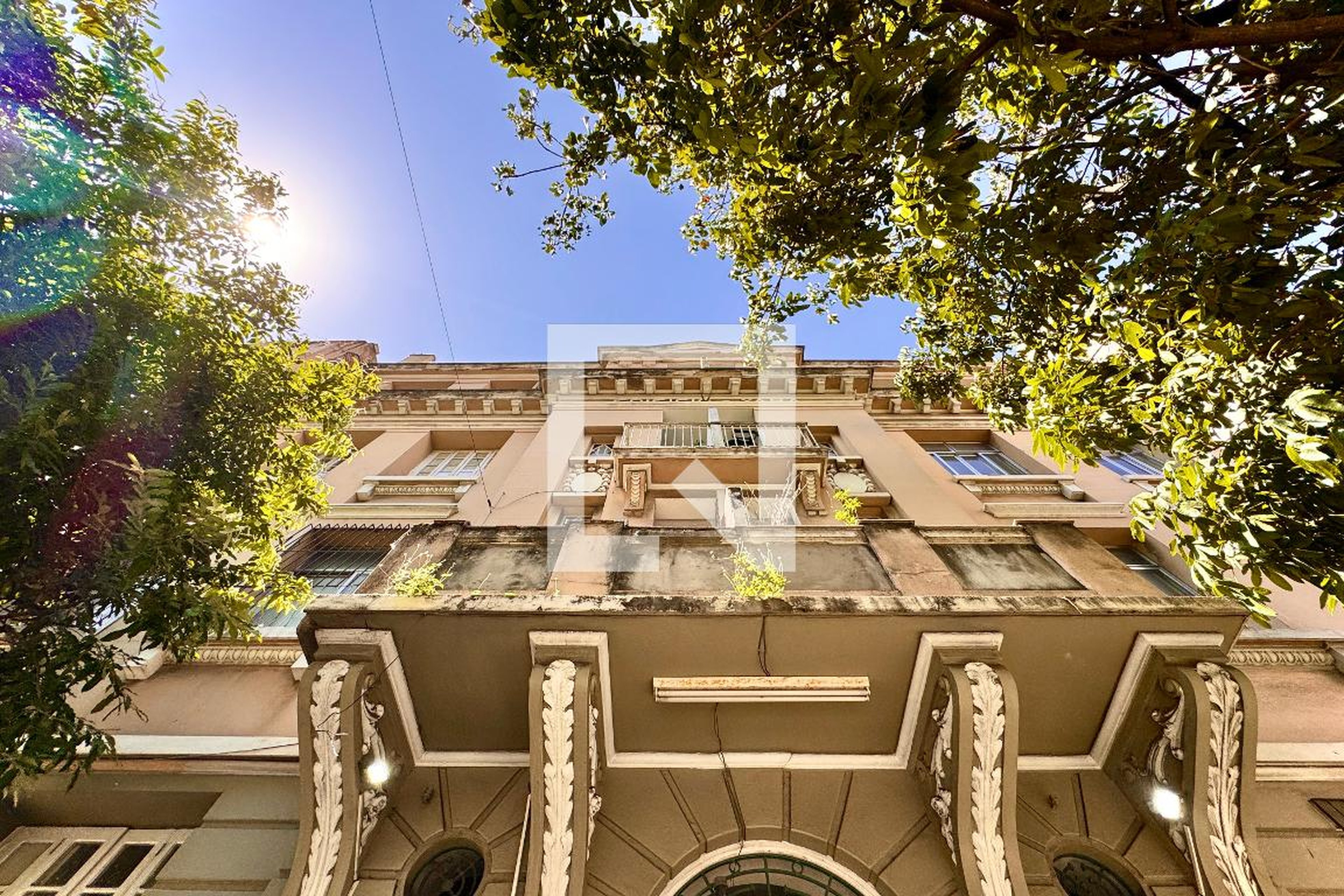 Fachada Condomínio em Rua Tenente Possolo, 32
