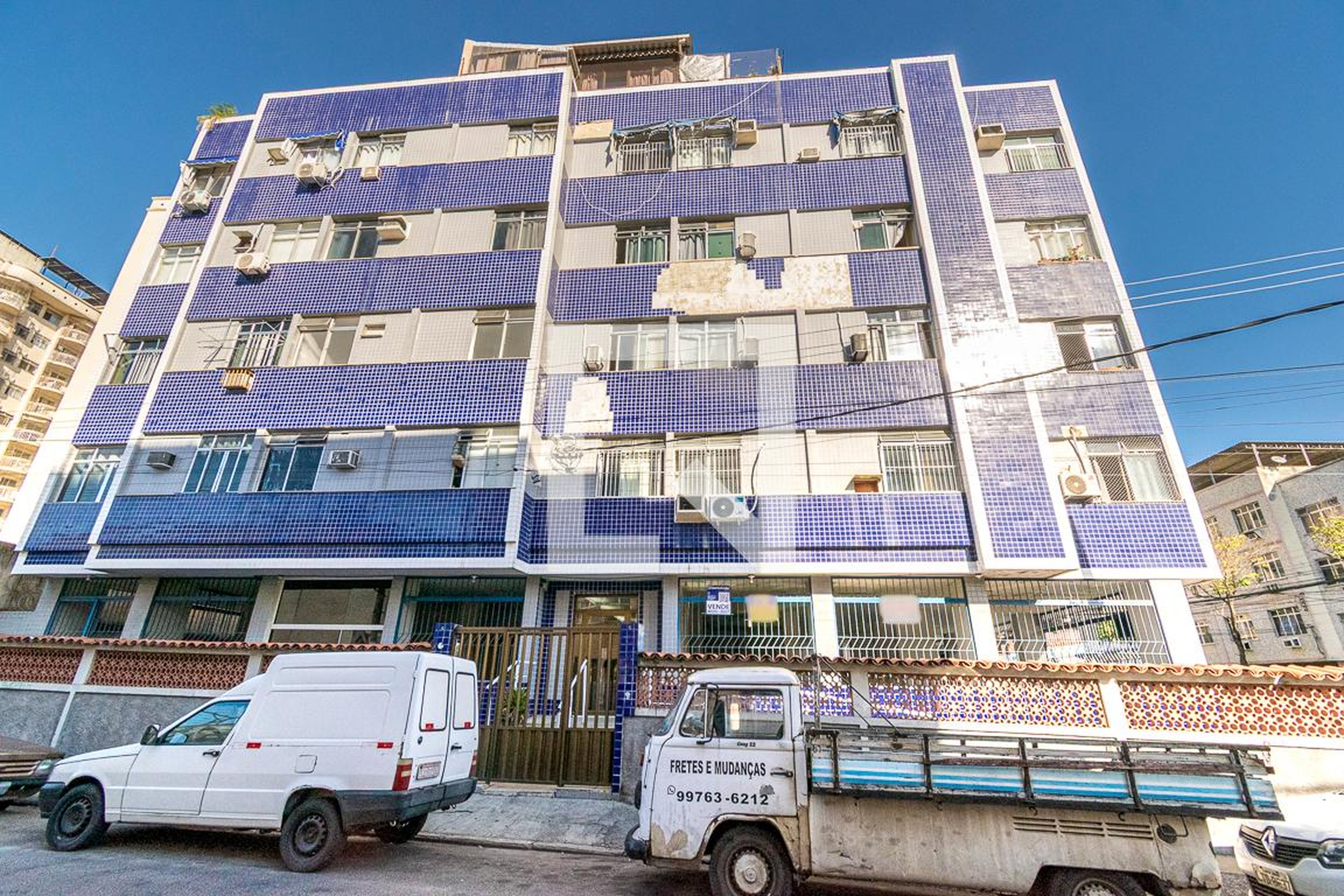 Fachada do Prédio Condomínio em Rua Engenheiro Lafayette Stockler, 280