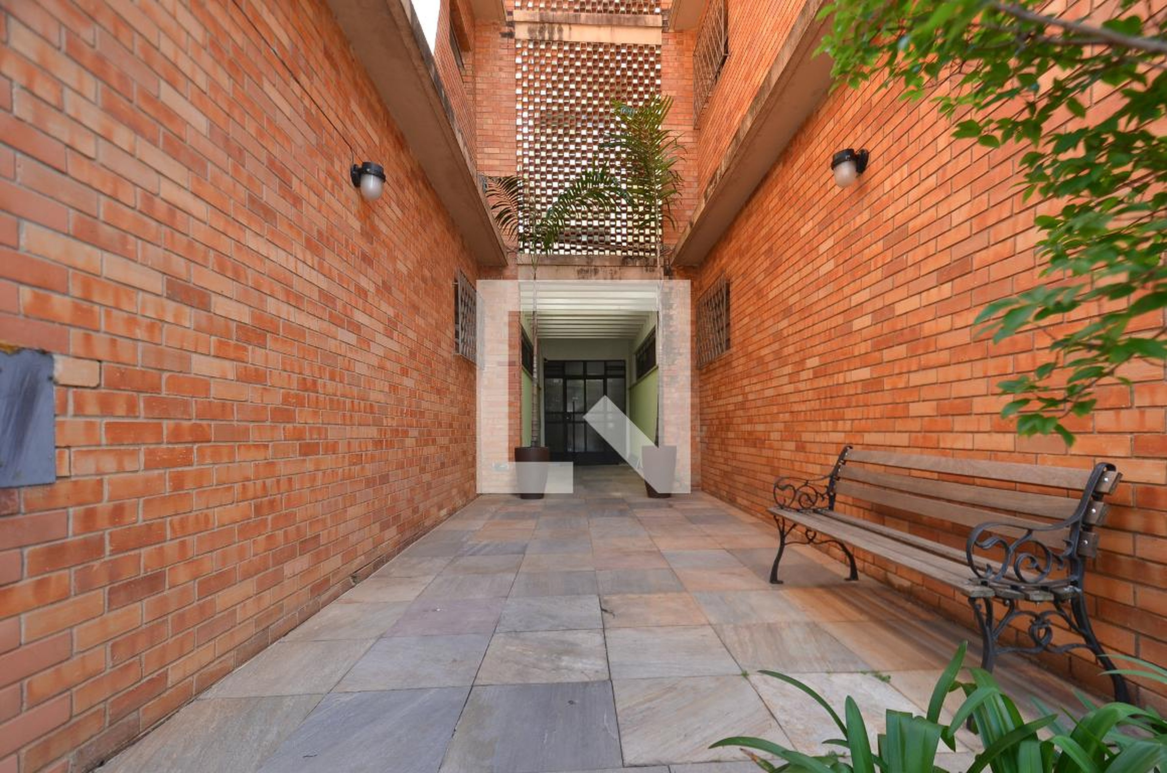 Entrada - Edifício Marta Nair