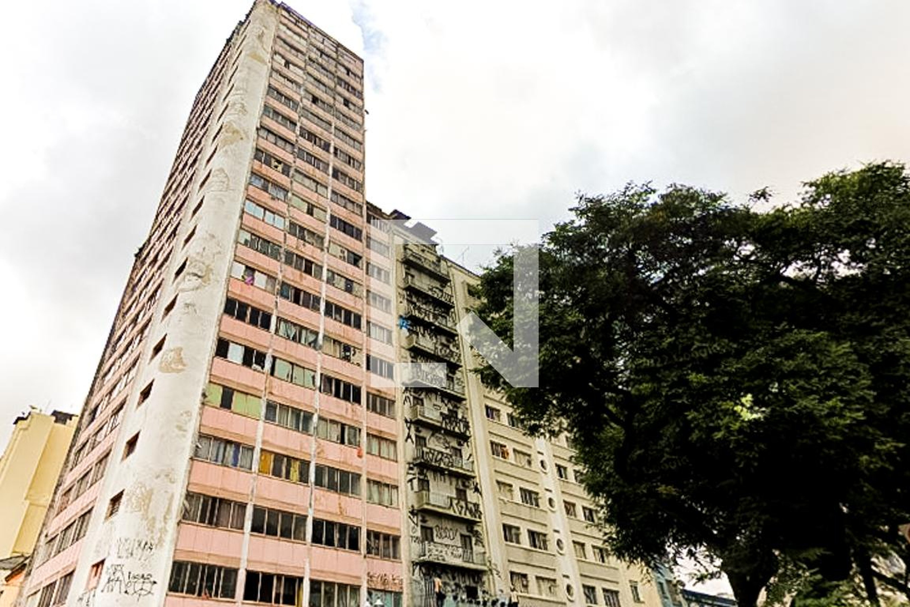 Fachada Condomínio Gusmões