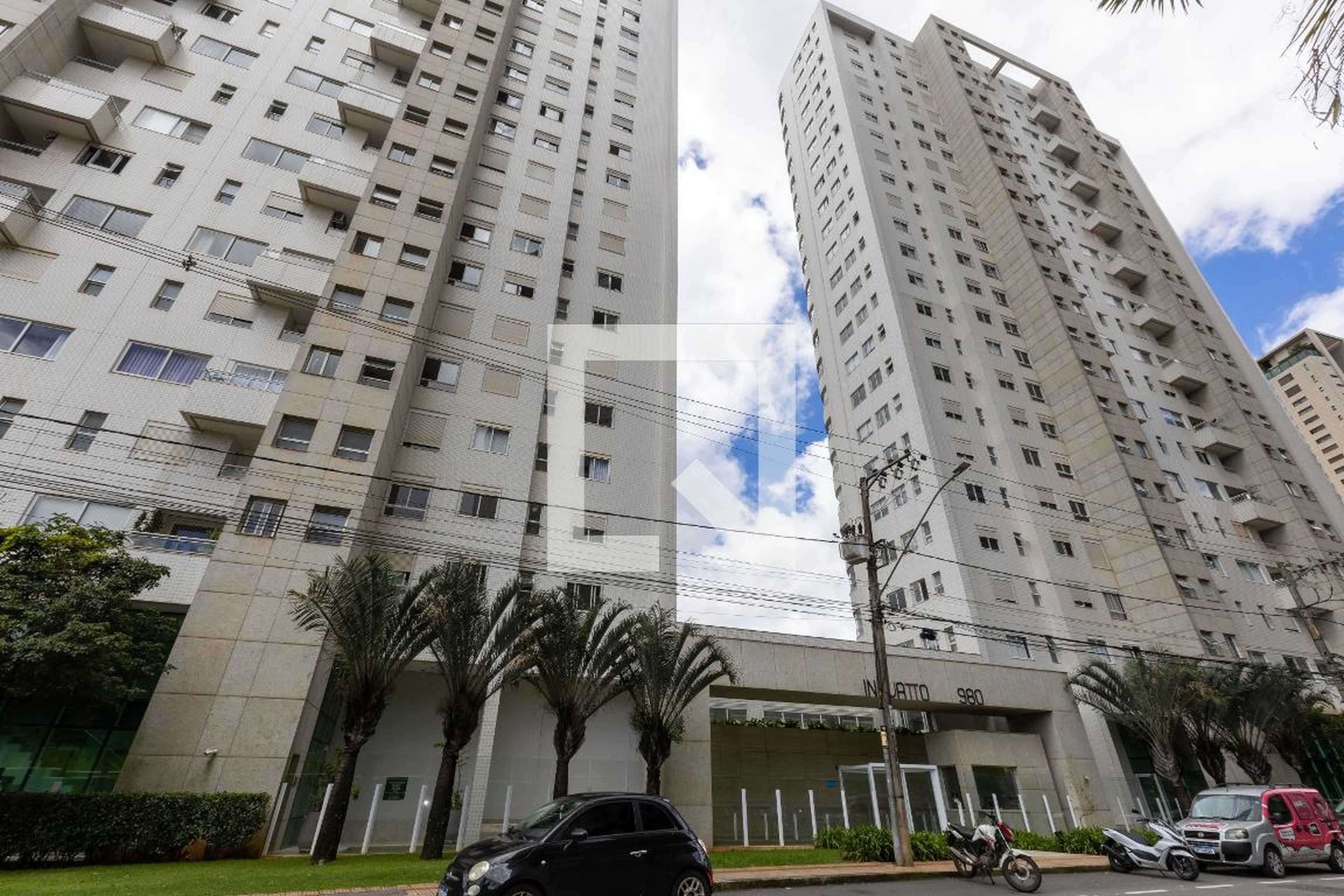 Fachada Condomínio Inovatto Vila da Serra by Canopus