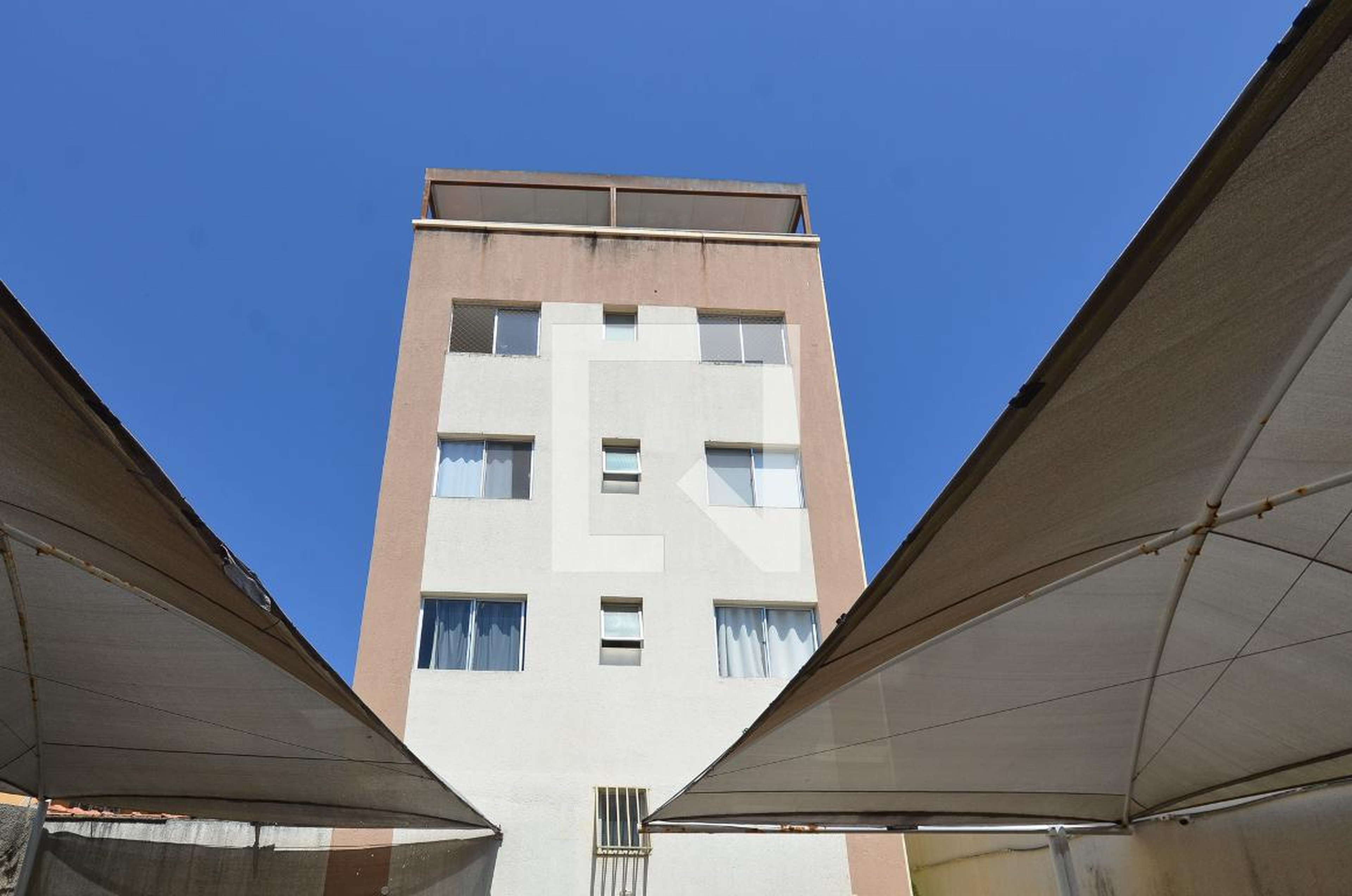 Fachada Condomínio em Beco Jatobá, 66