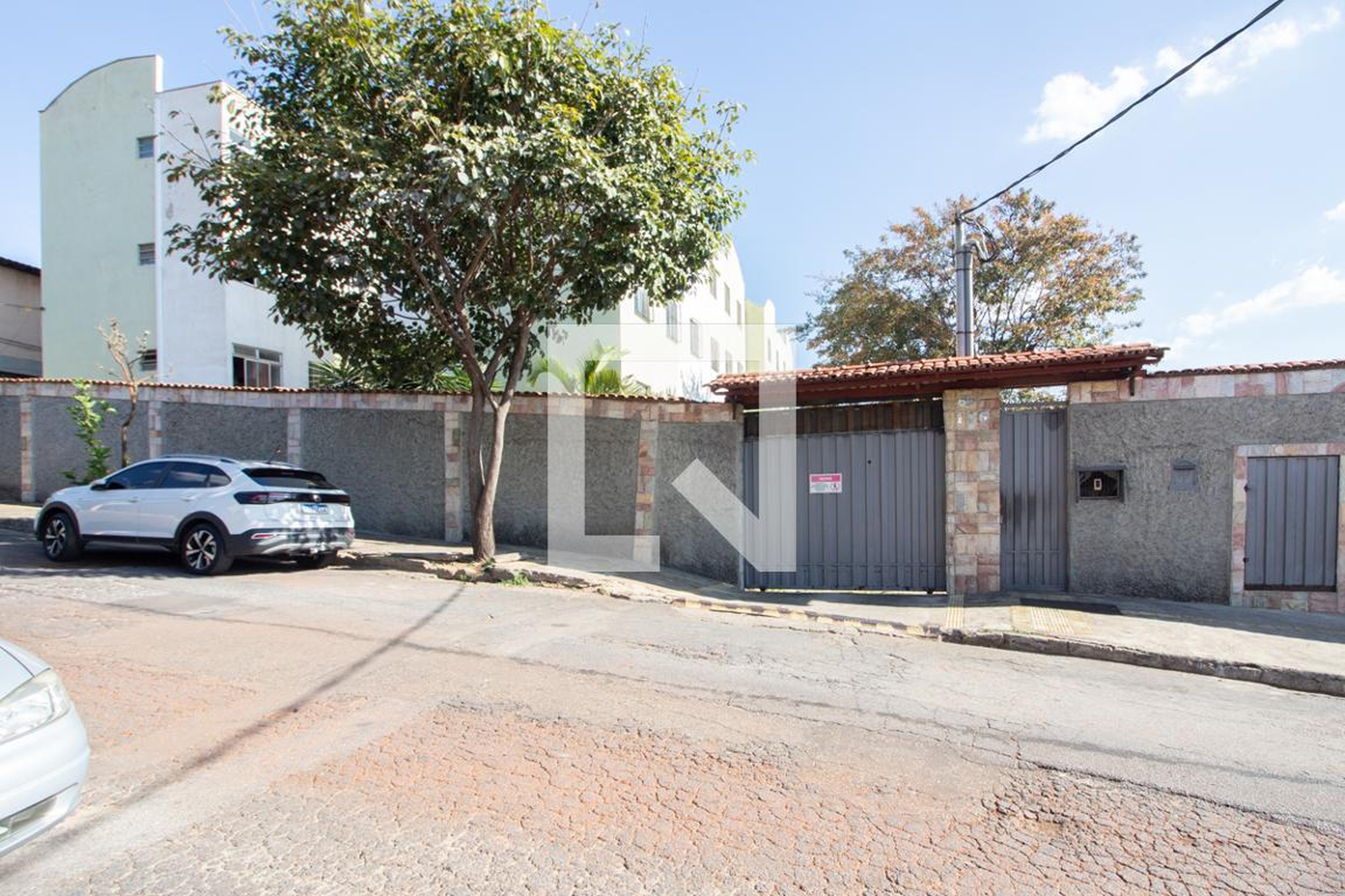 Fachada Condomínio Coronel José dos Santos Ferrei