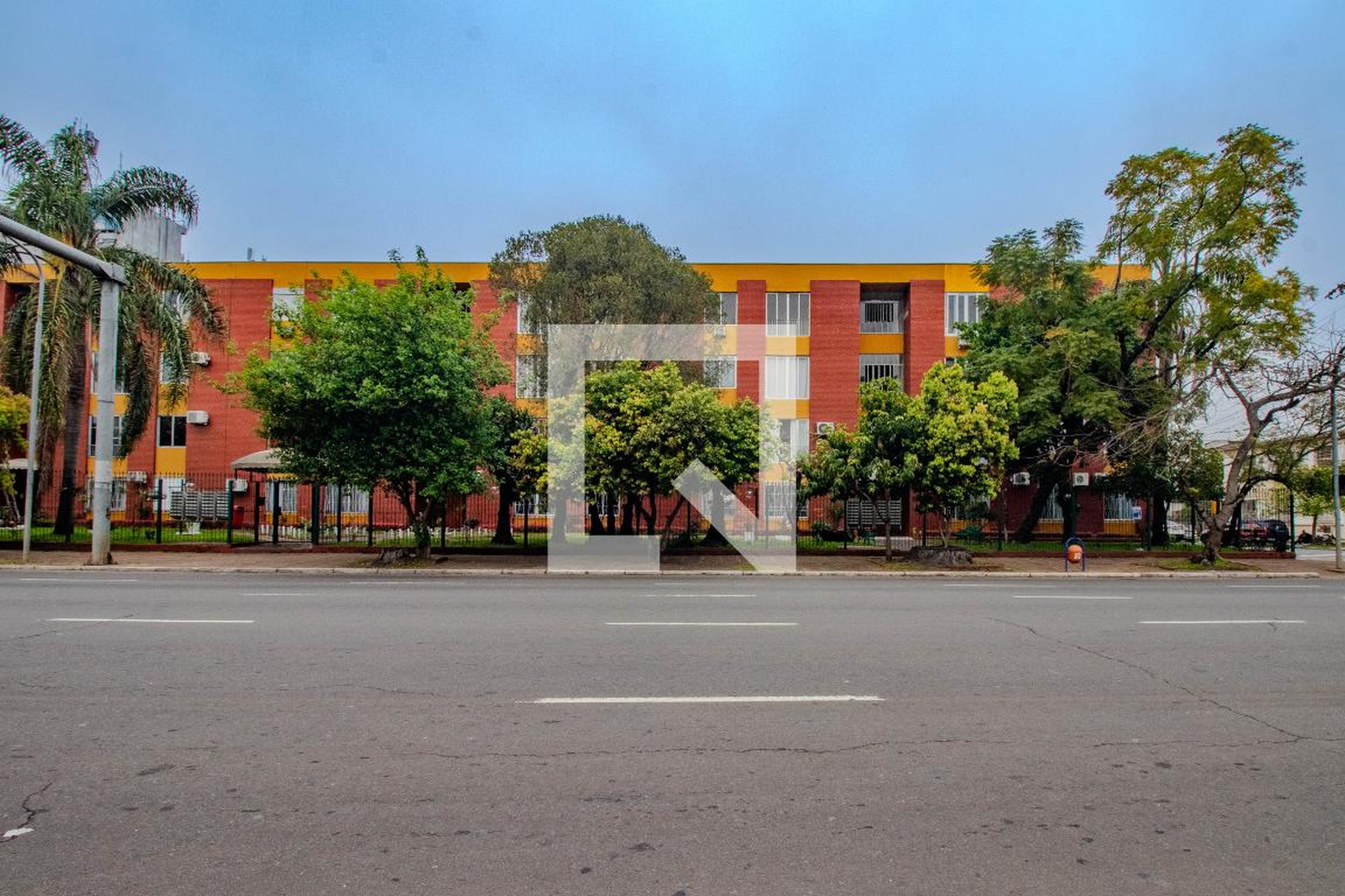Fachada Condomínio em Avenida Sertório, 621