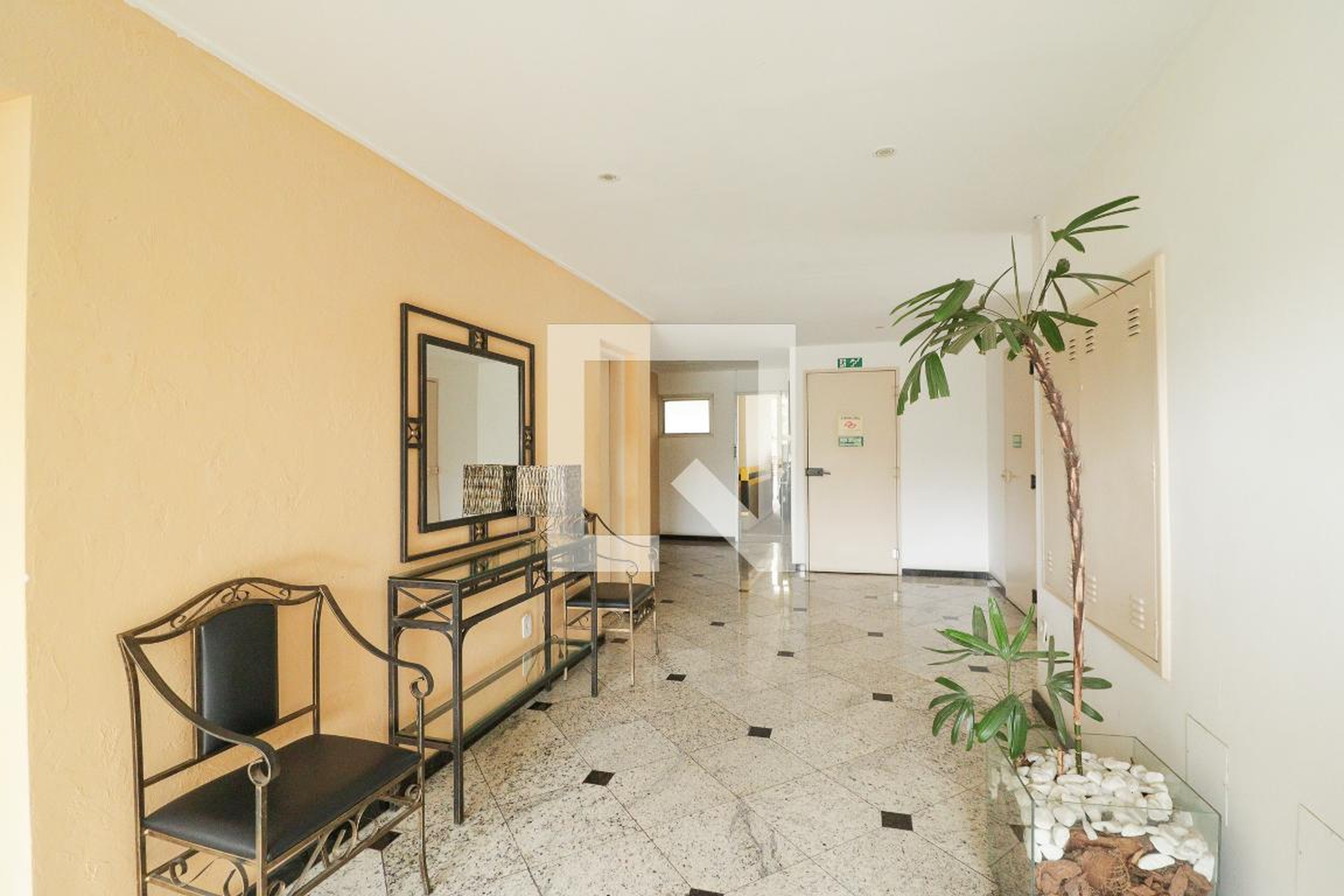 Hall - Resid. Santa Leocádia