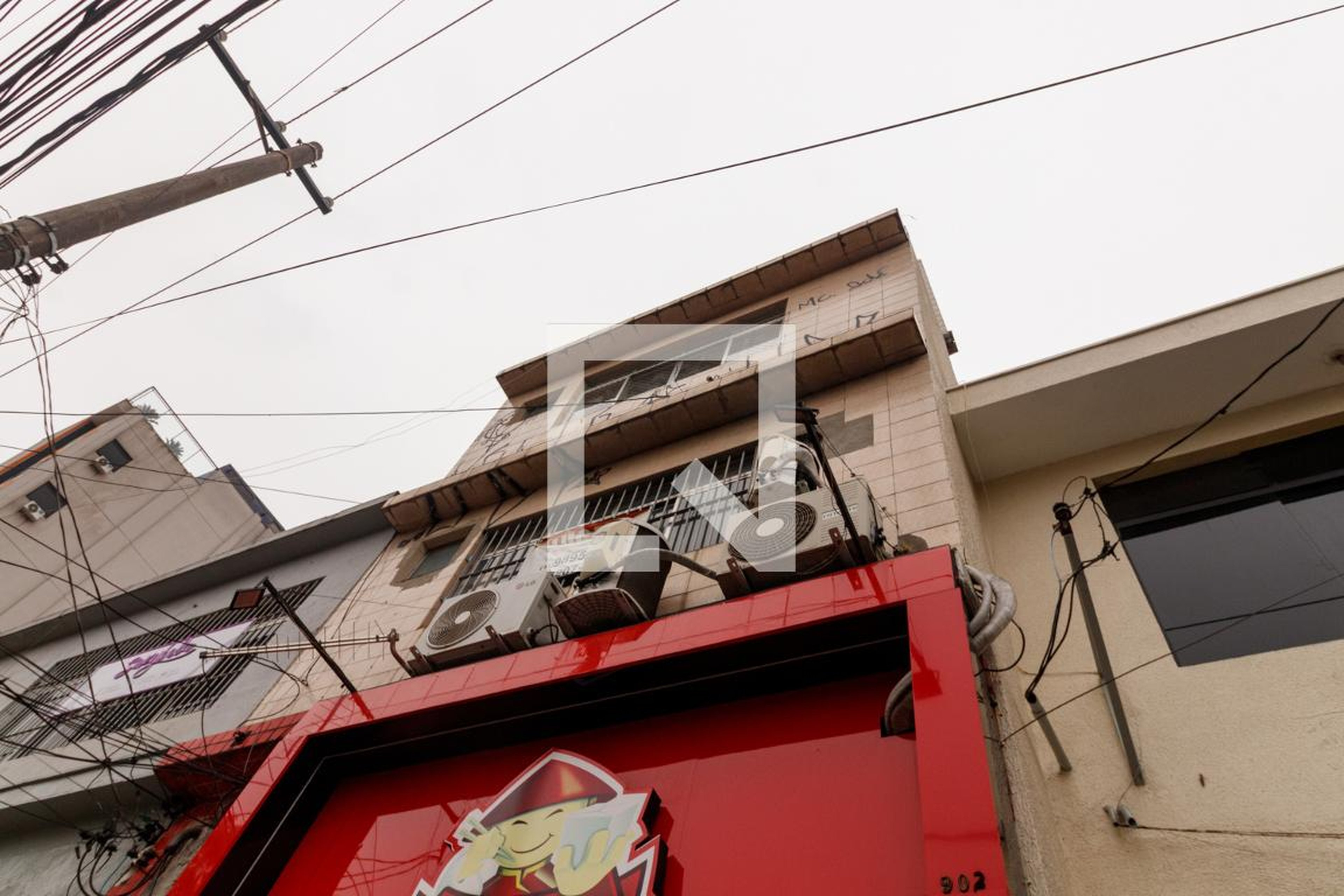 Fachada Condomínio em Avenida Guilherme Cotching, 902