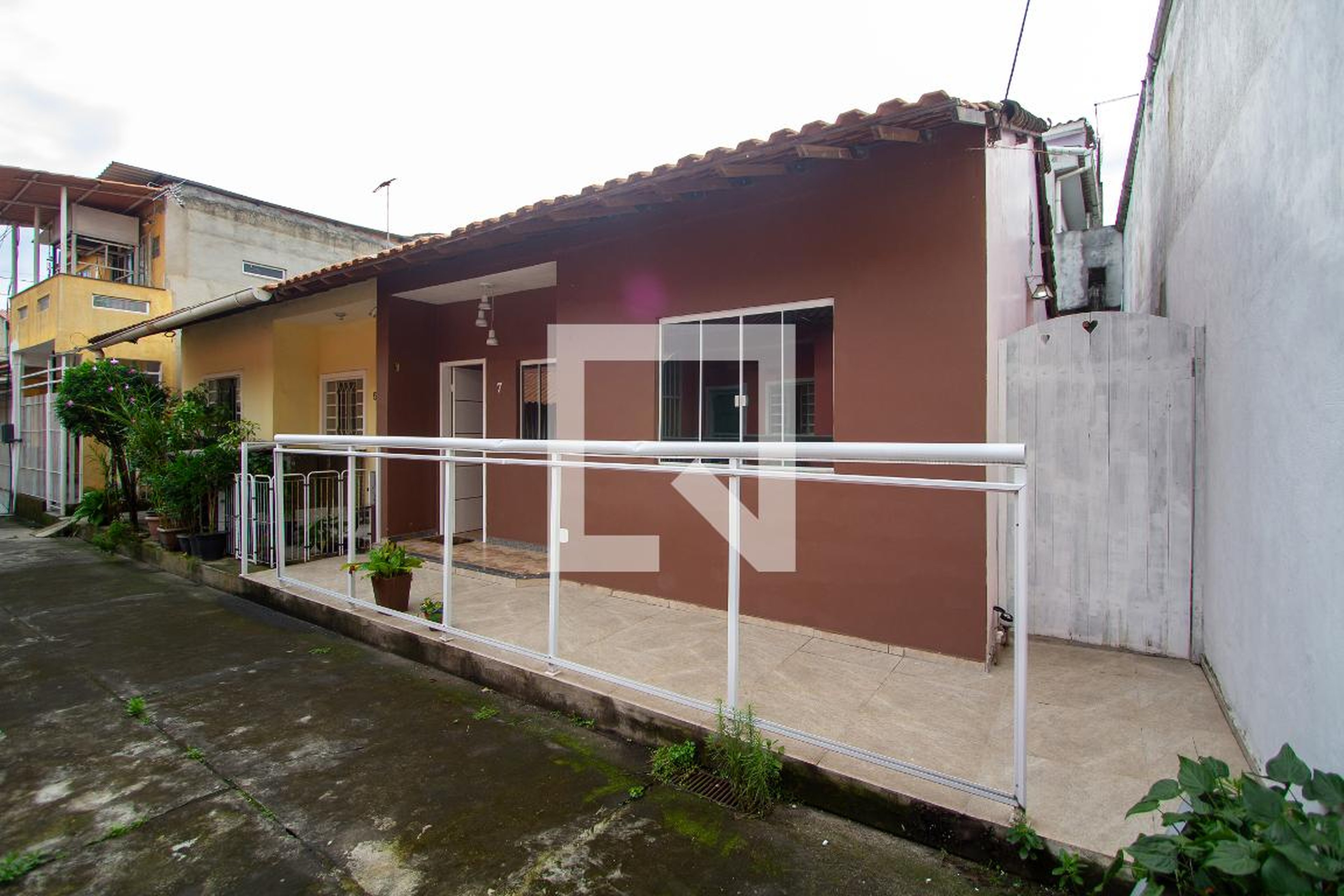 Fachada Condomínio em Rua Antônio Xavier, 28