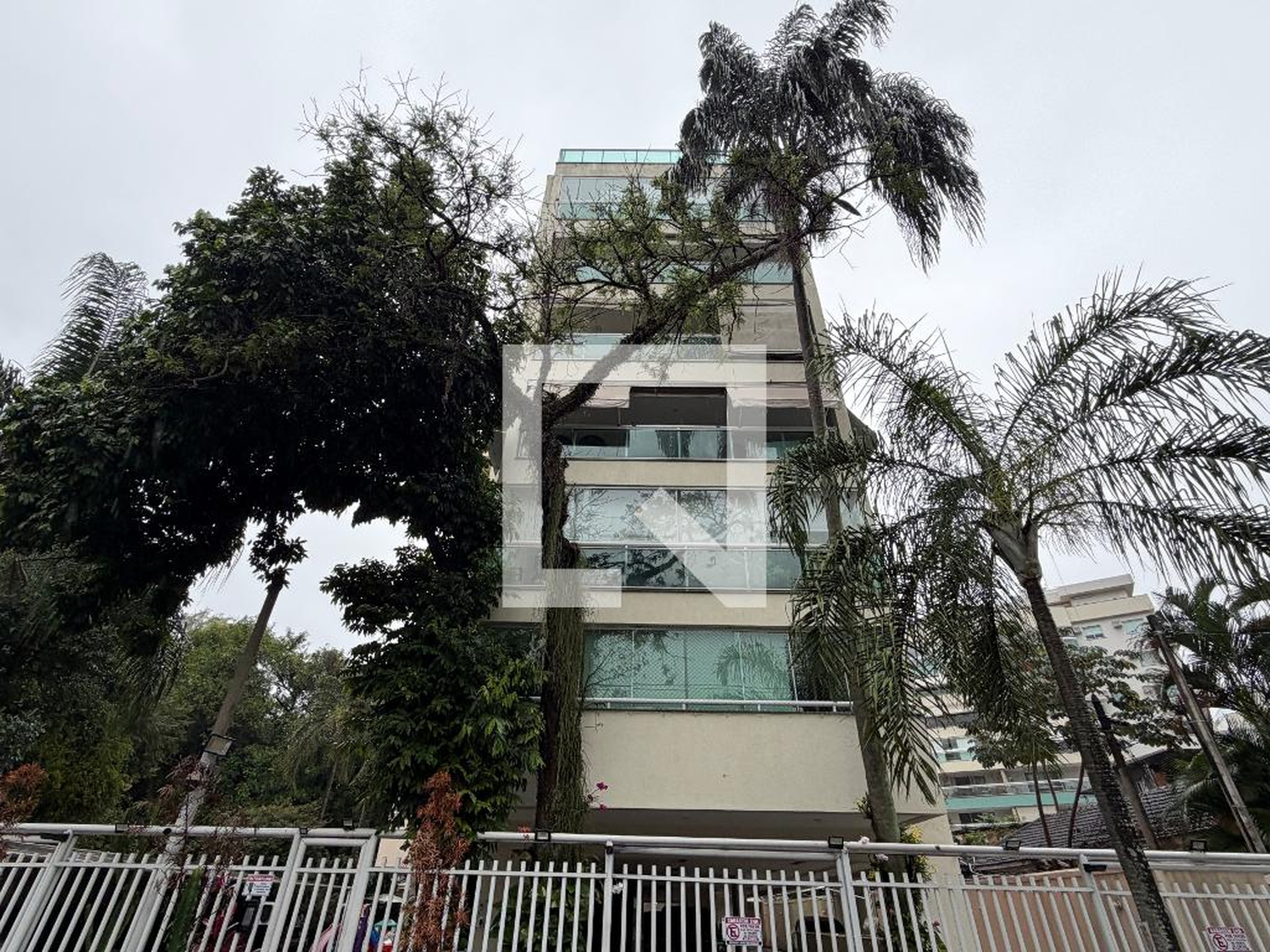 Fachada Condomínio L' Espace