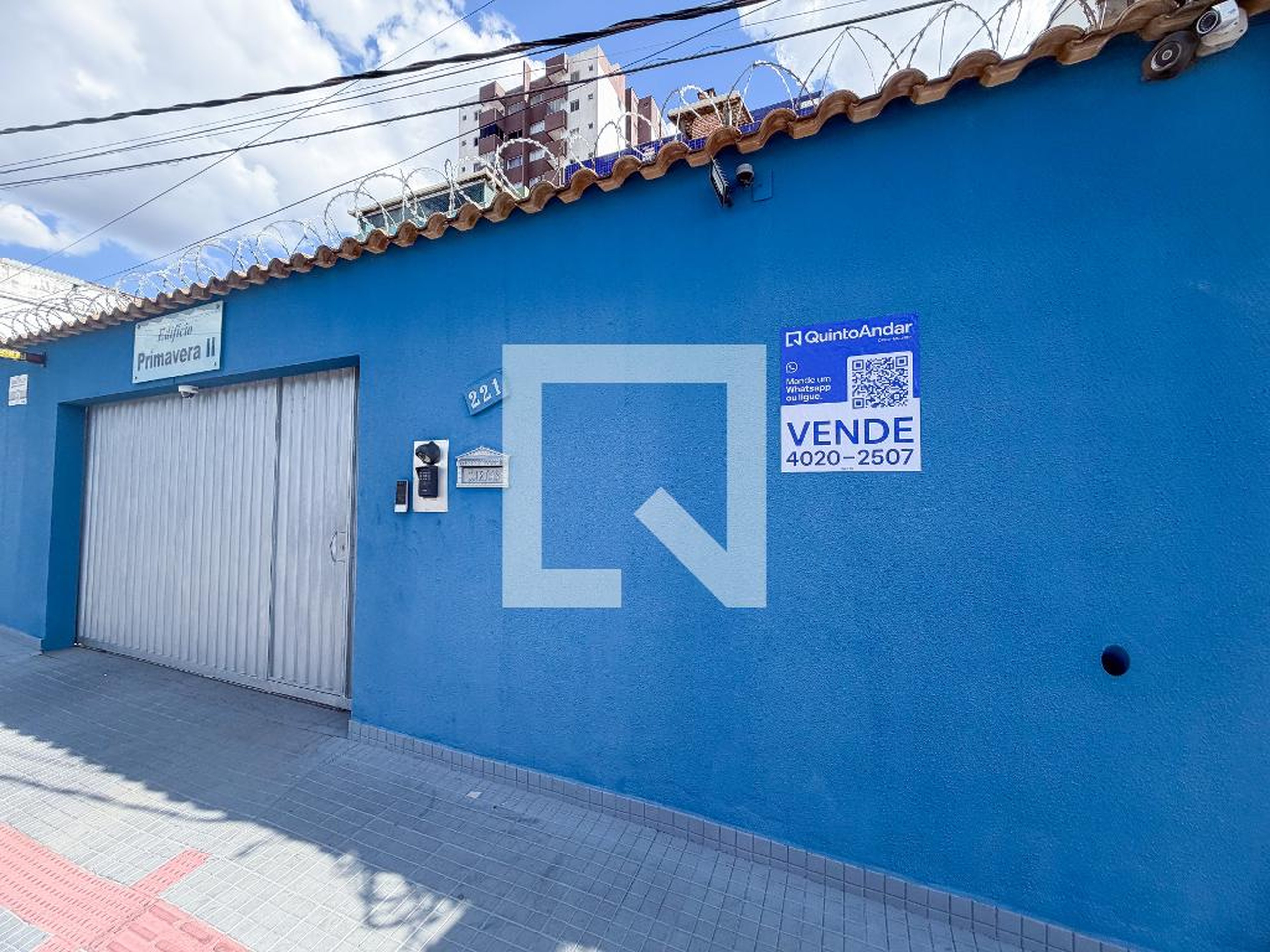 Fachada Condomínio em Rua José André Luiz, 221