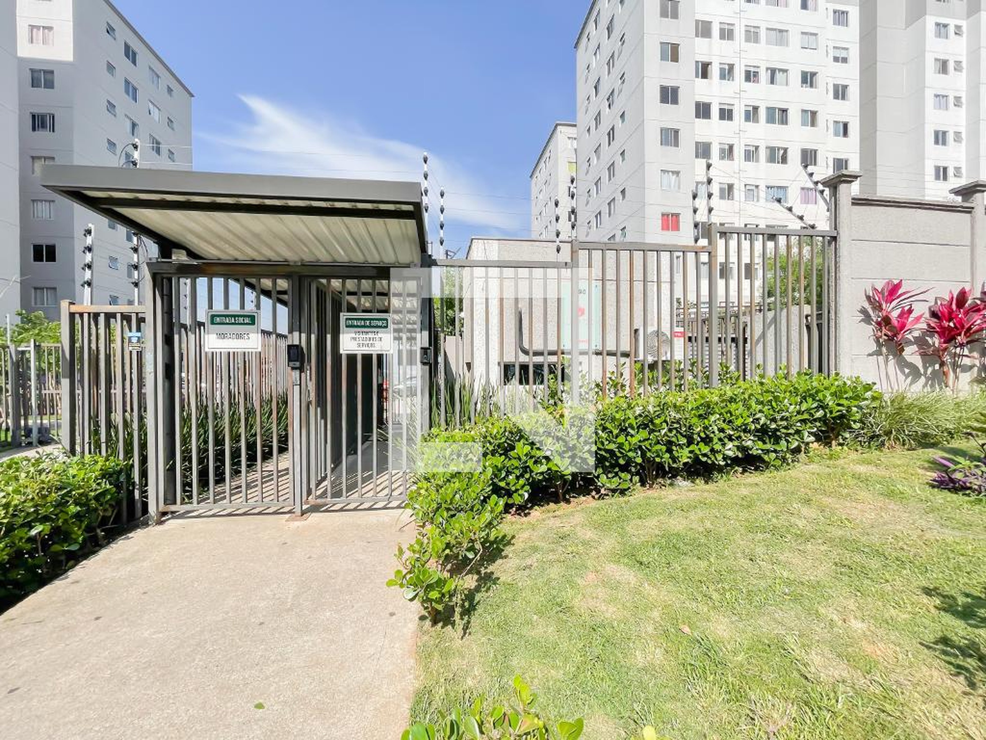 Fachada Residencial Quartzo