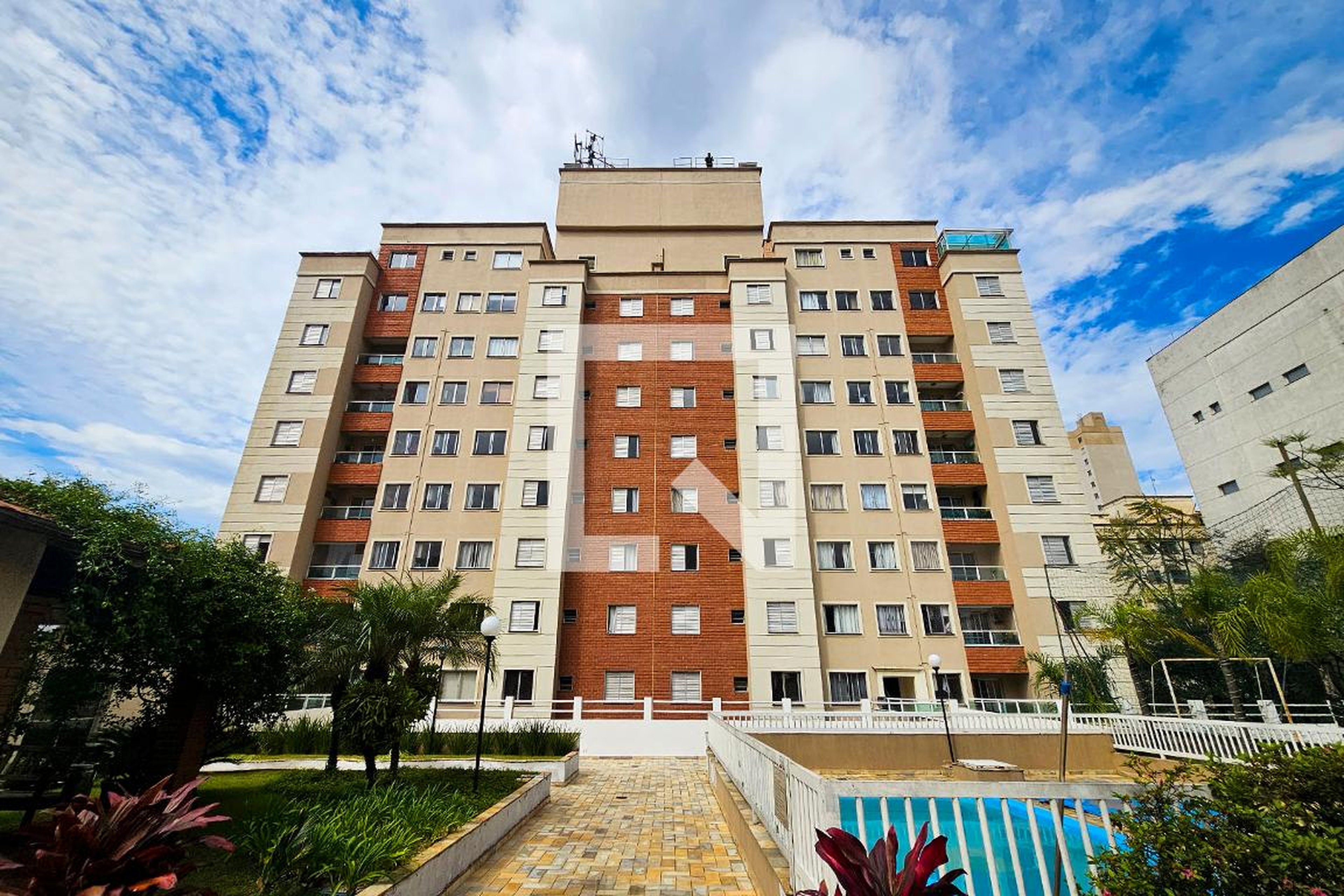 Fachada do Prédio Condomínio Saint Victor