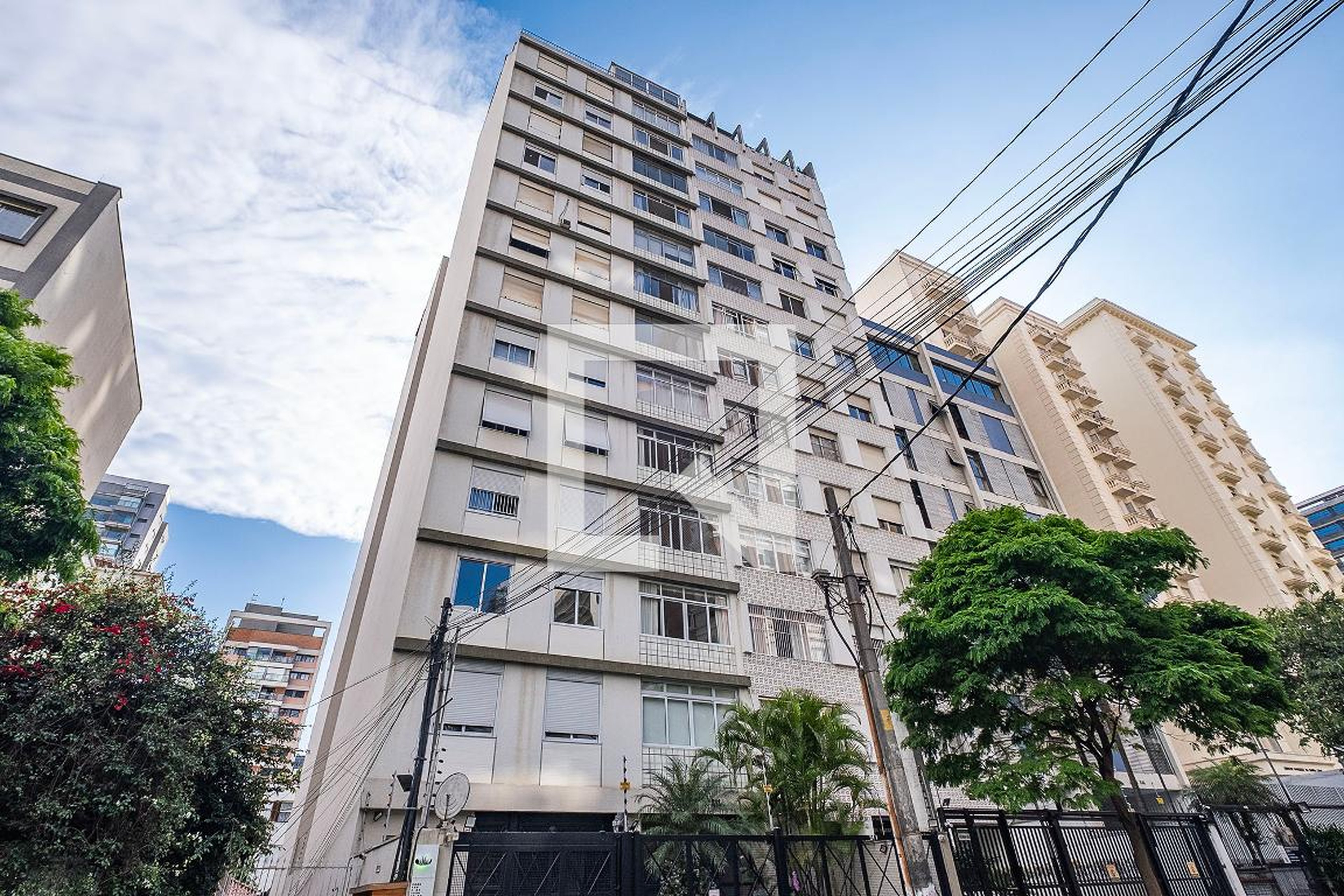 Fachada Condomínio Célia