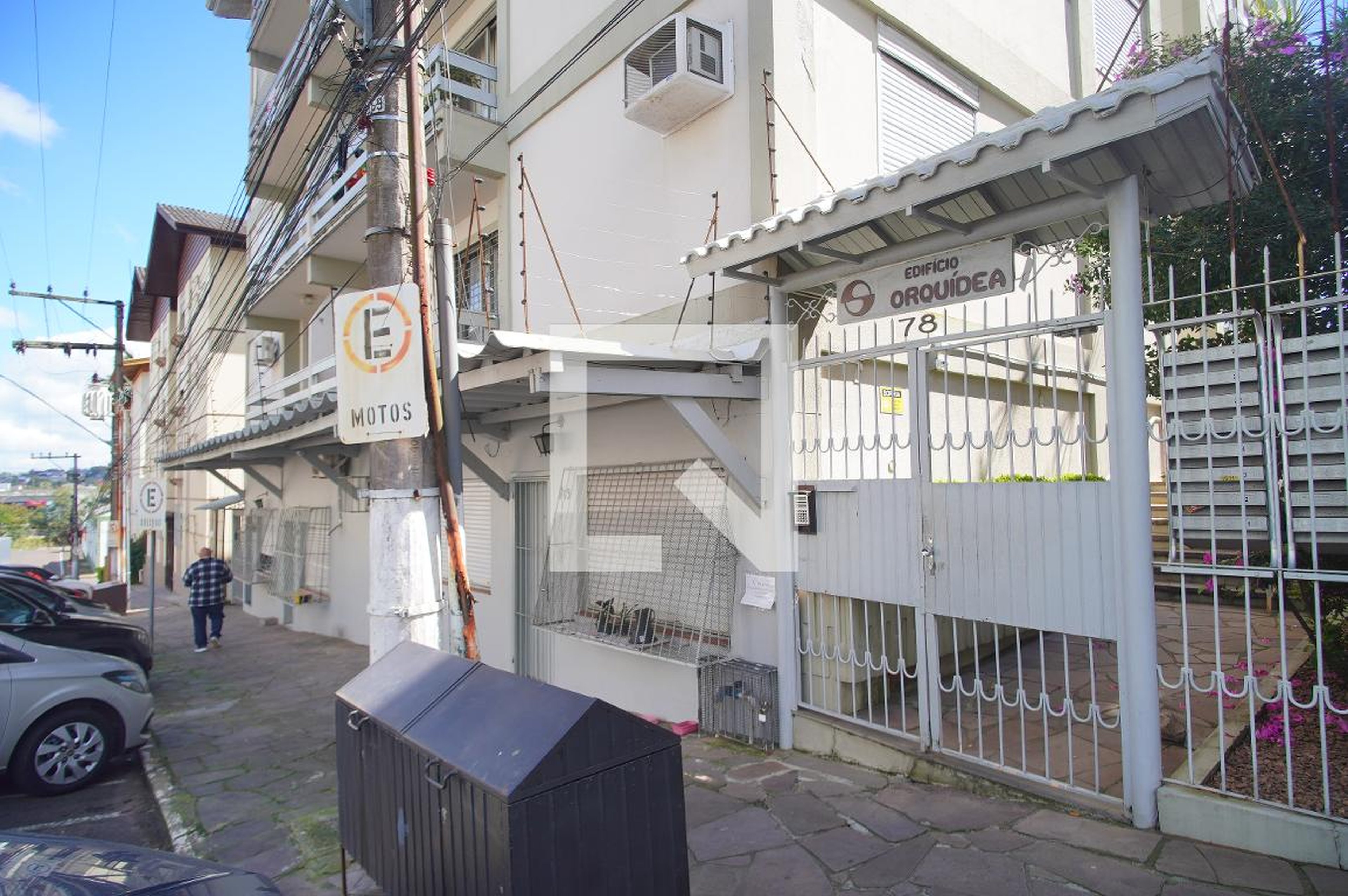 Fachada Condomínio em Rua Guananás, 78