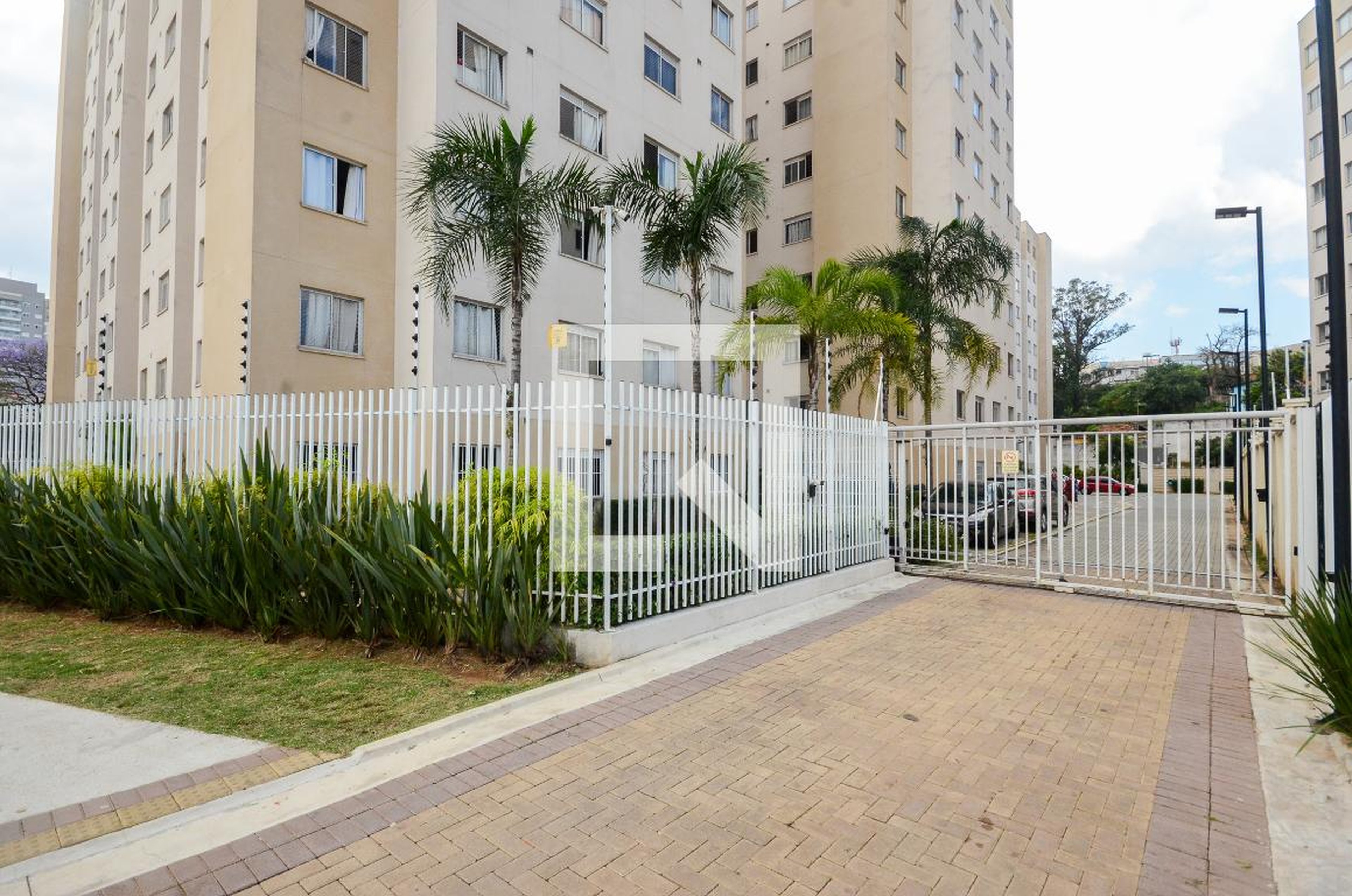 Fachada Condomínio Plano&Estação Piqueri l