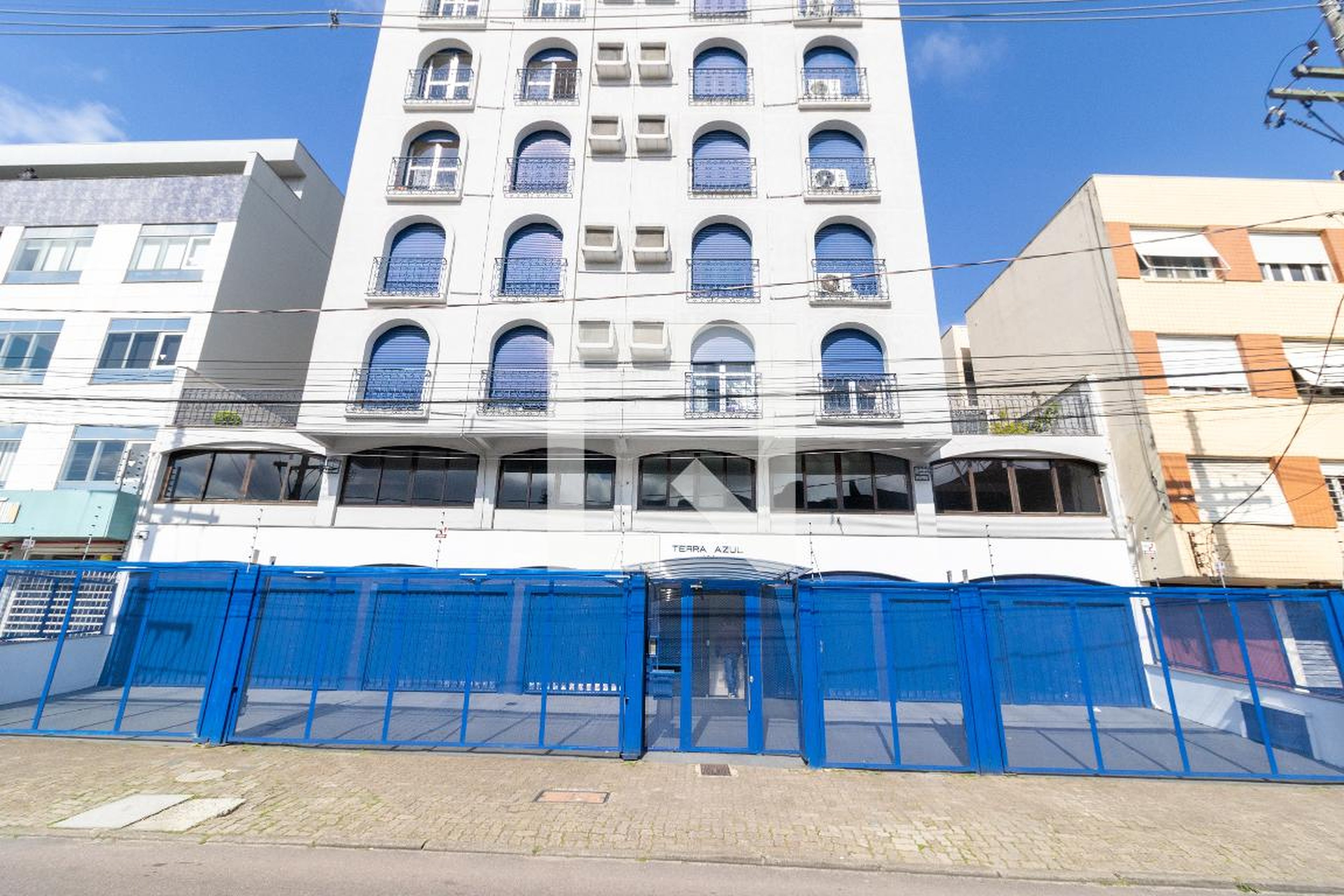 Fachada Condomínio em Avenida Coronel Gastão Haslocher Mazeron, 109