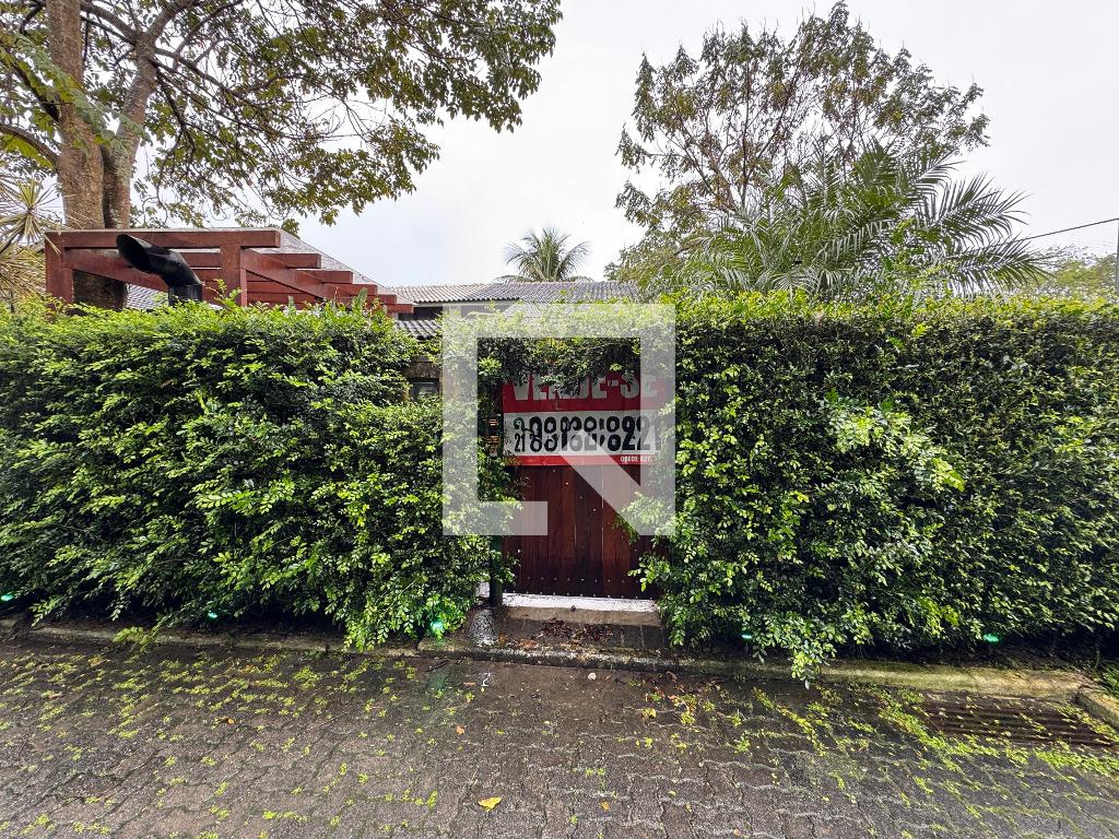 Fachada Condomínio em Rua Manhuaçu, 65