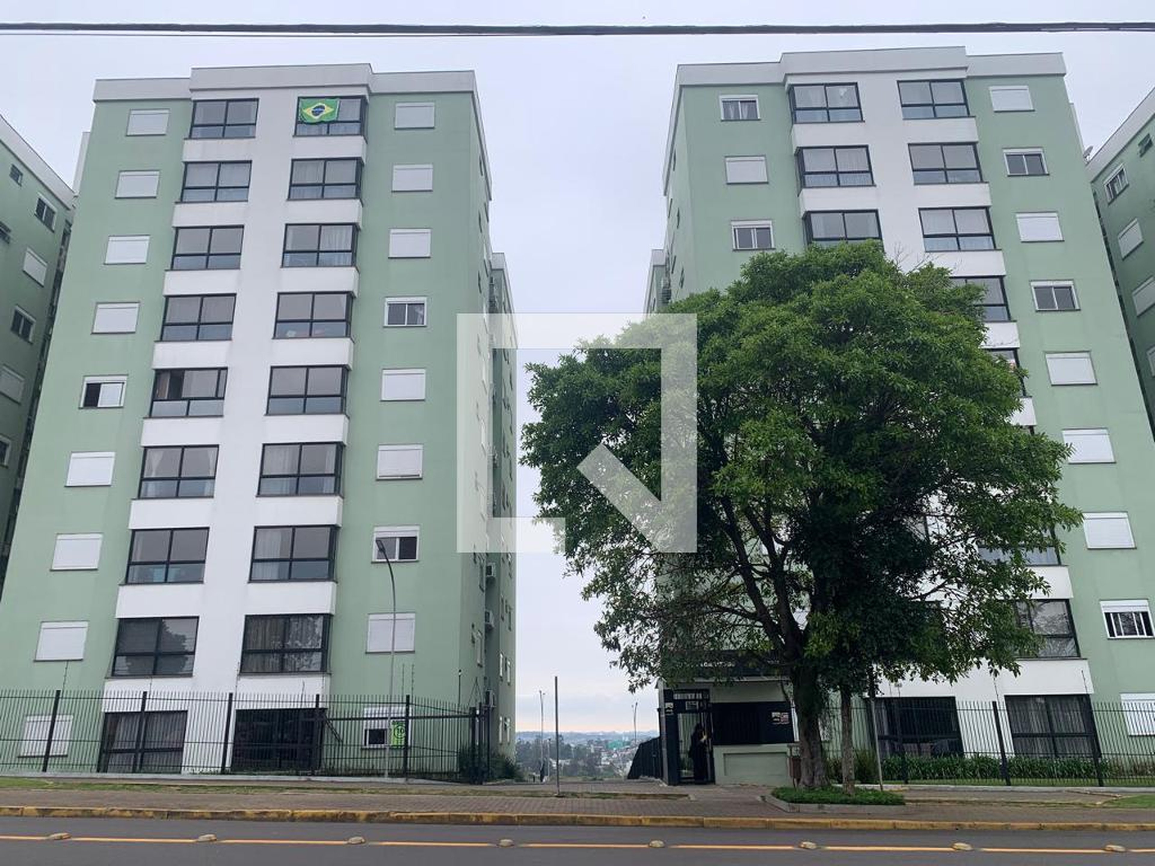 Fachada Residencial Morada Verde
