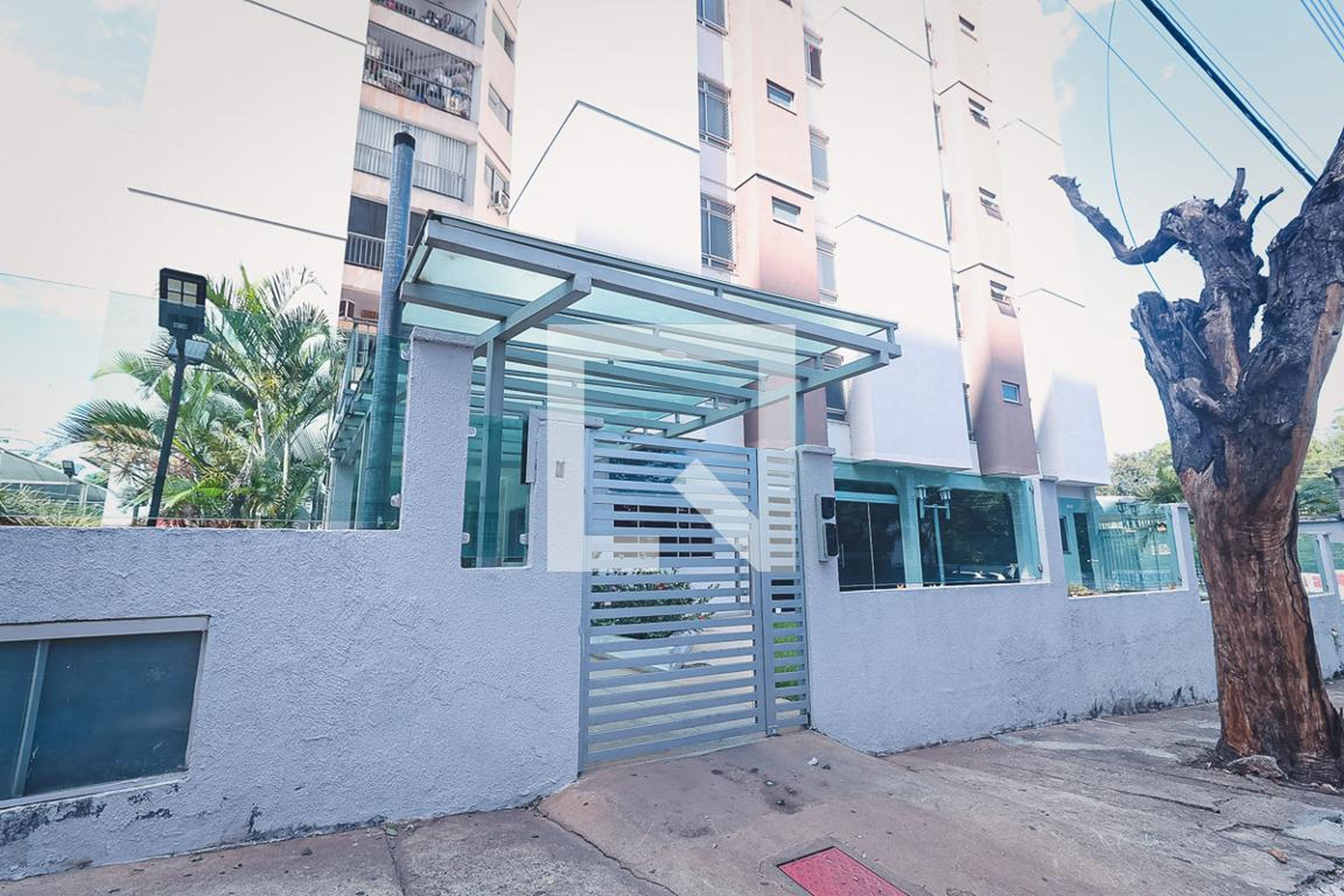 Fachada Residencial Mirafiori