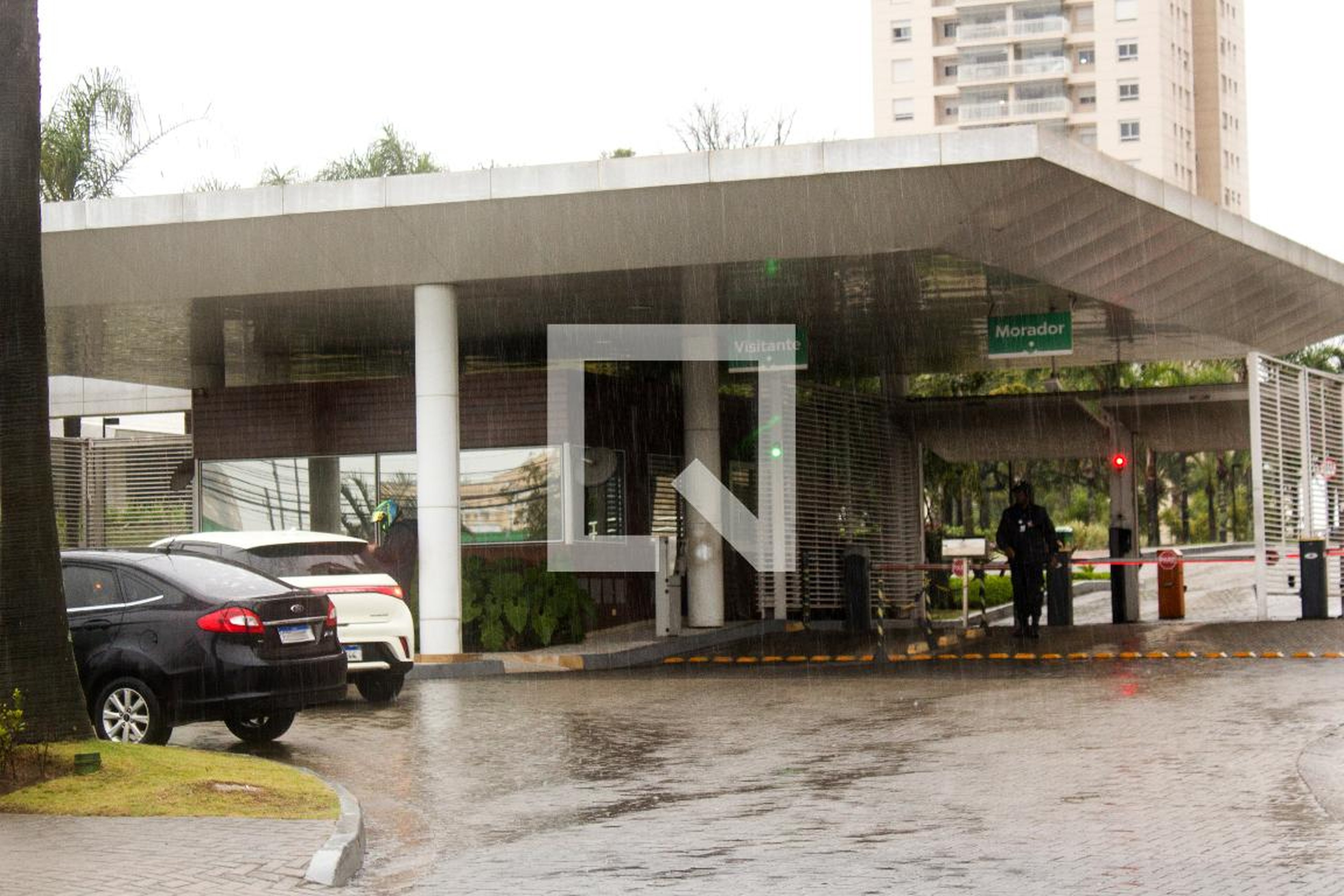 Fachada Condomínio Espaço Raposo