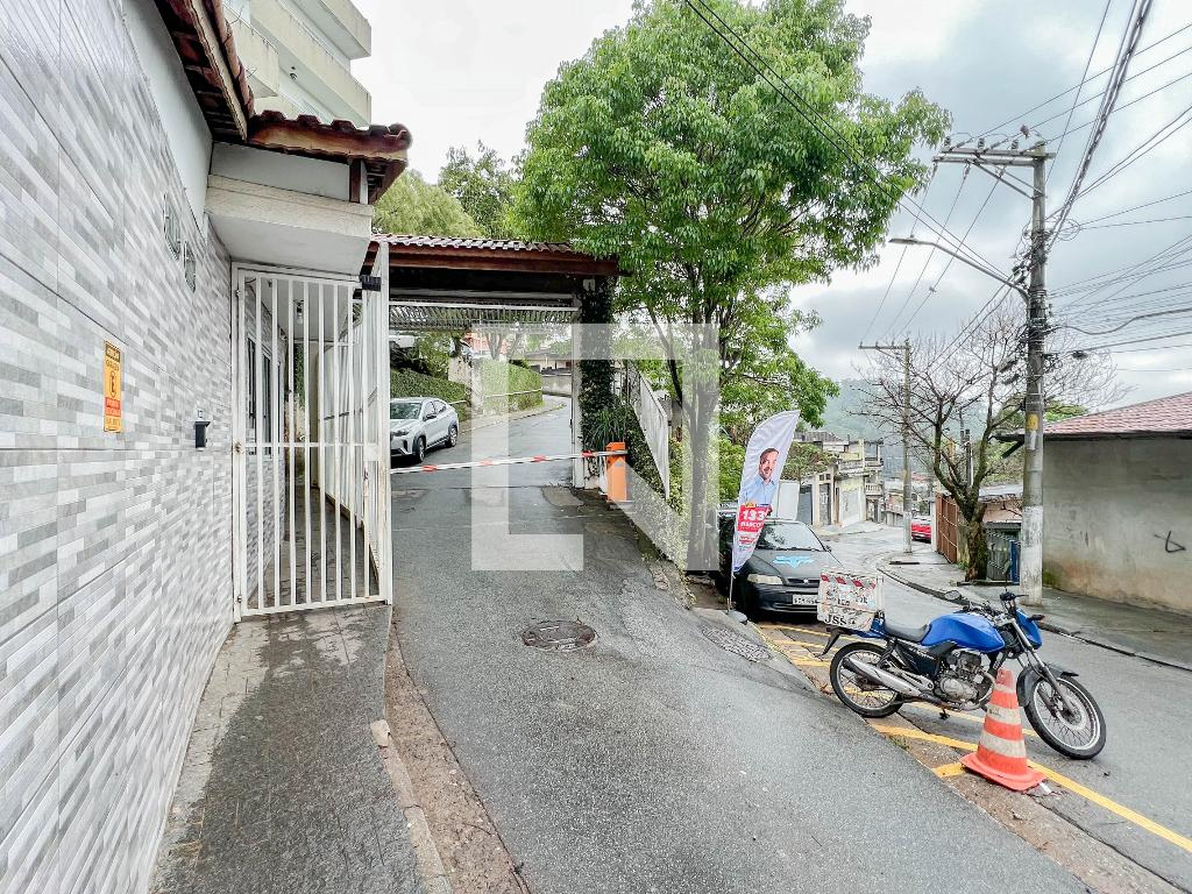 Fachada Condomínio Conjunto Residencial Colinas da Oeste