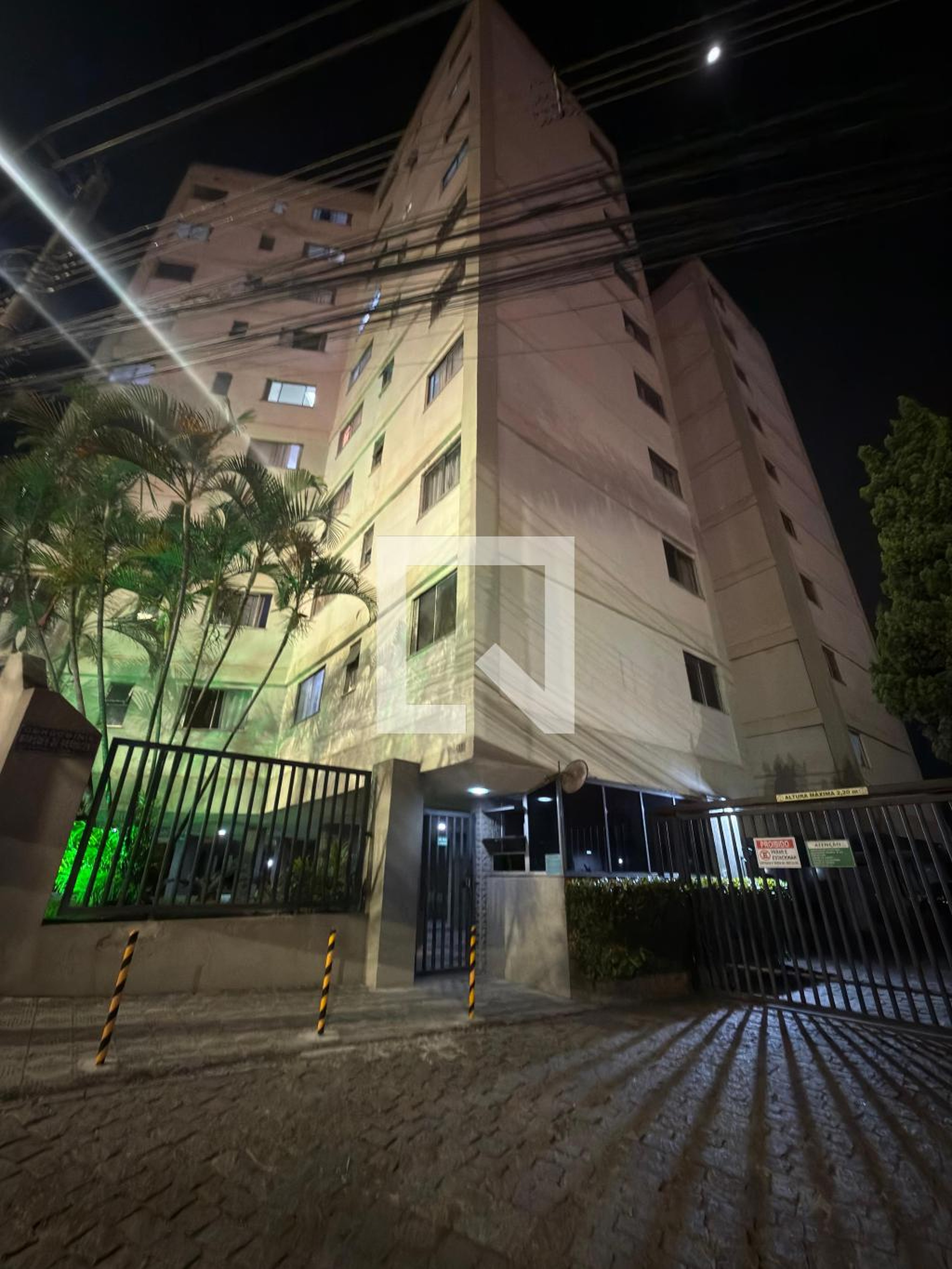 Fachada Condomínio em Rua Presidente Kennedy, 45