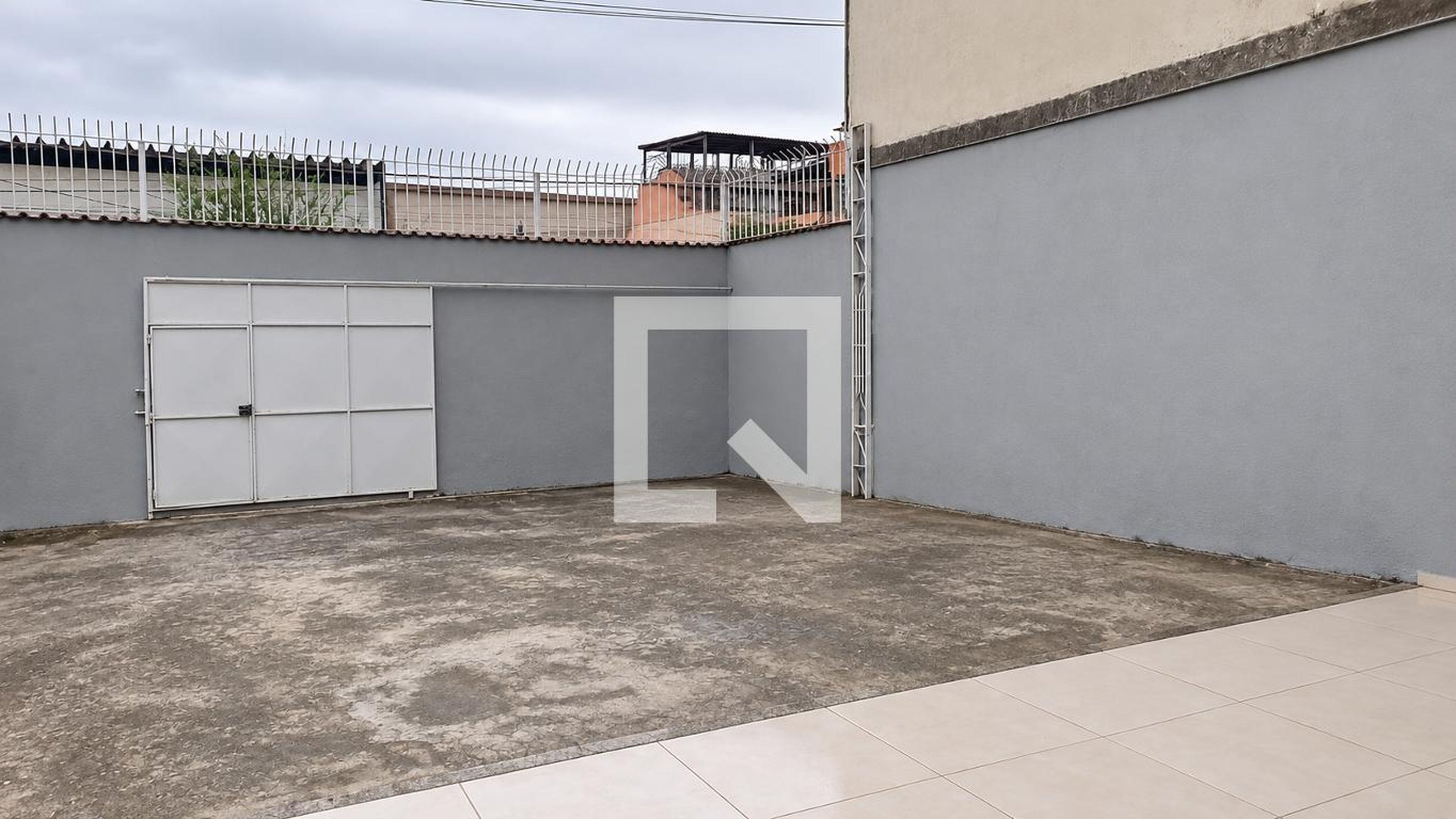 Área externa Condomínio em Rua Santo Apiano, 58