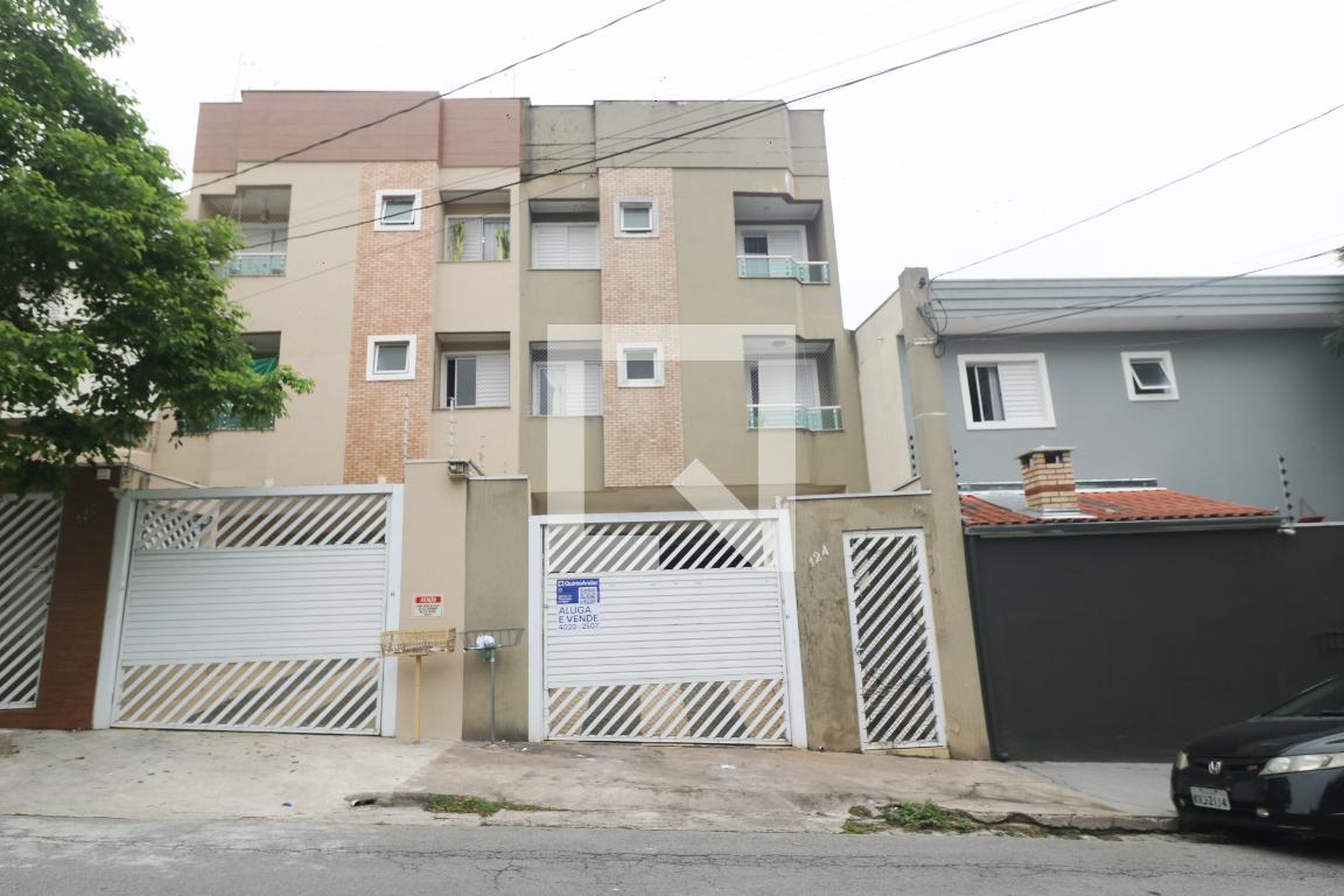 Fachada do Prédio Condomínio em Rua Anhangüera, 124