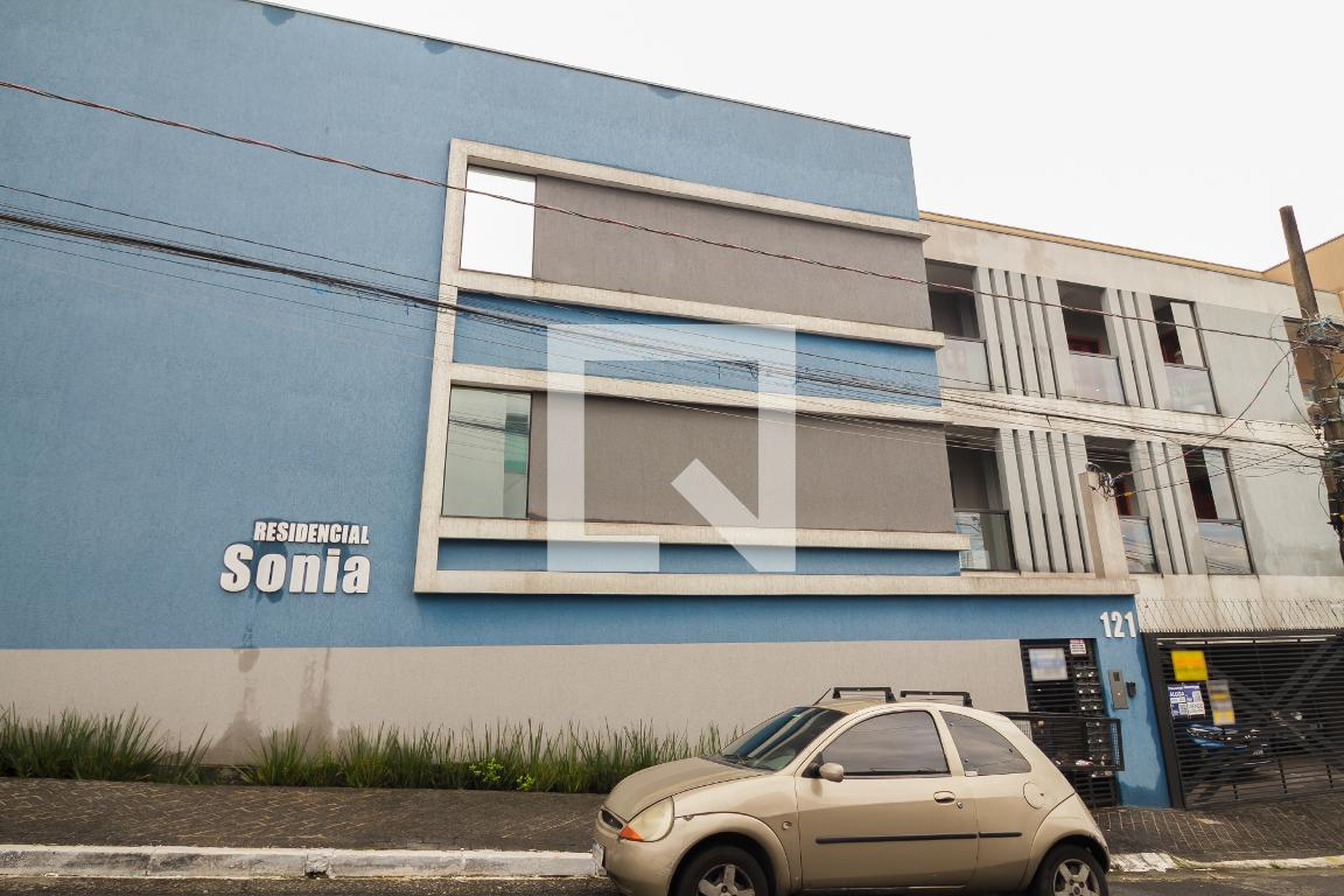 Fachada Condomínio em Rua Coronel Goulart, 121