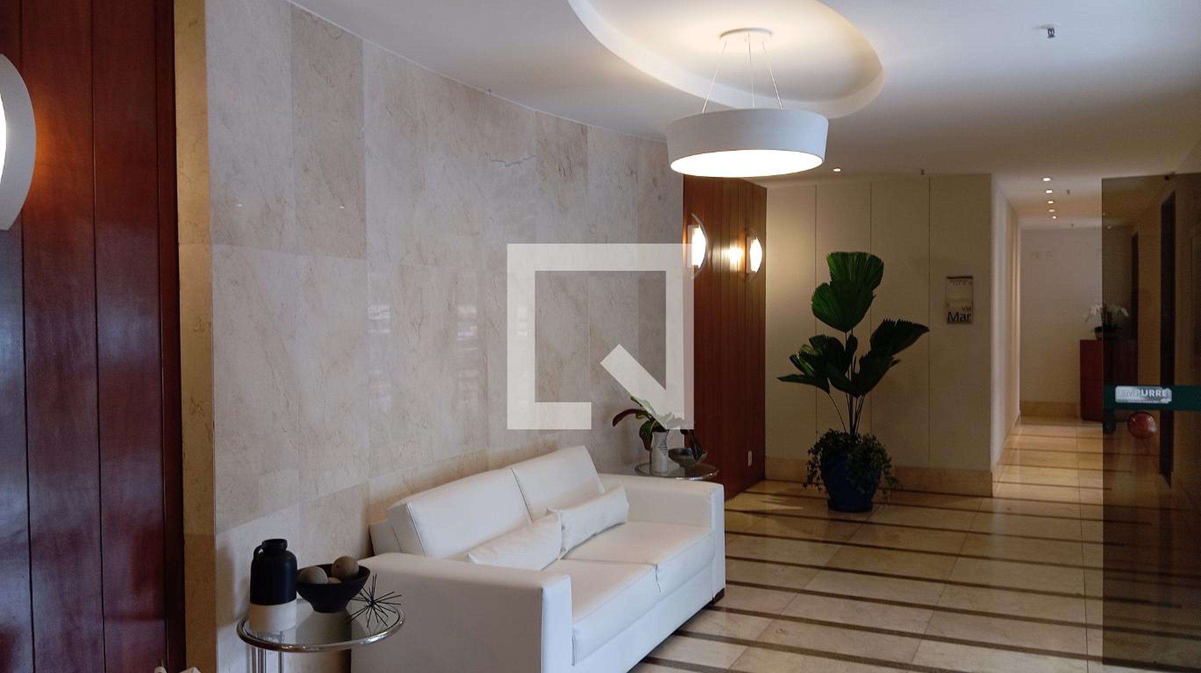 Hall de entrada - Via Barra