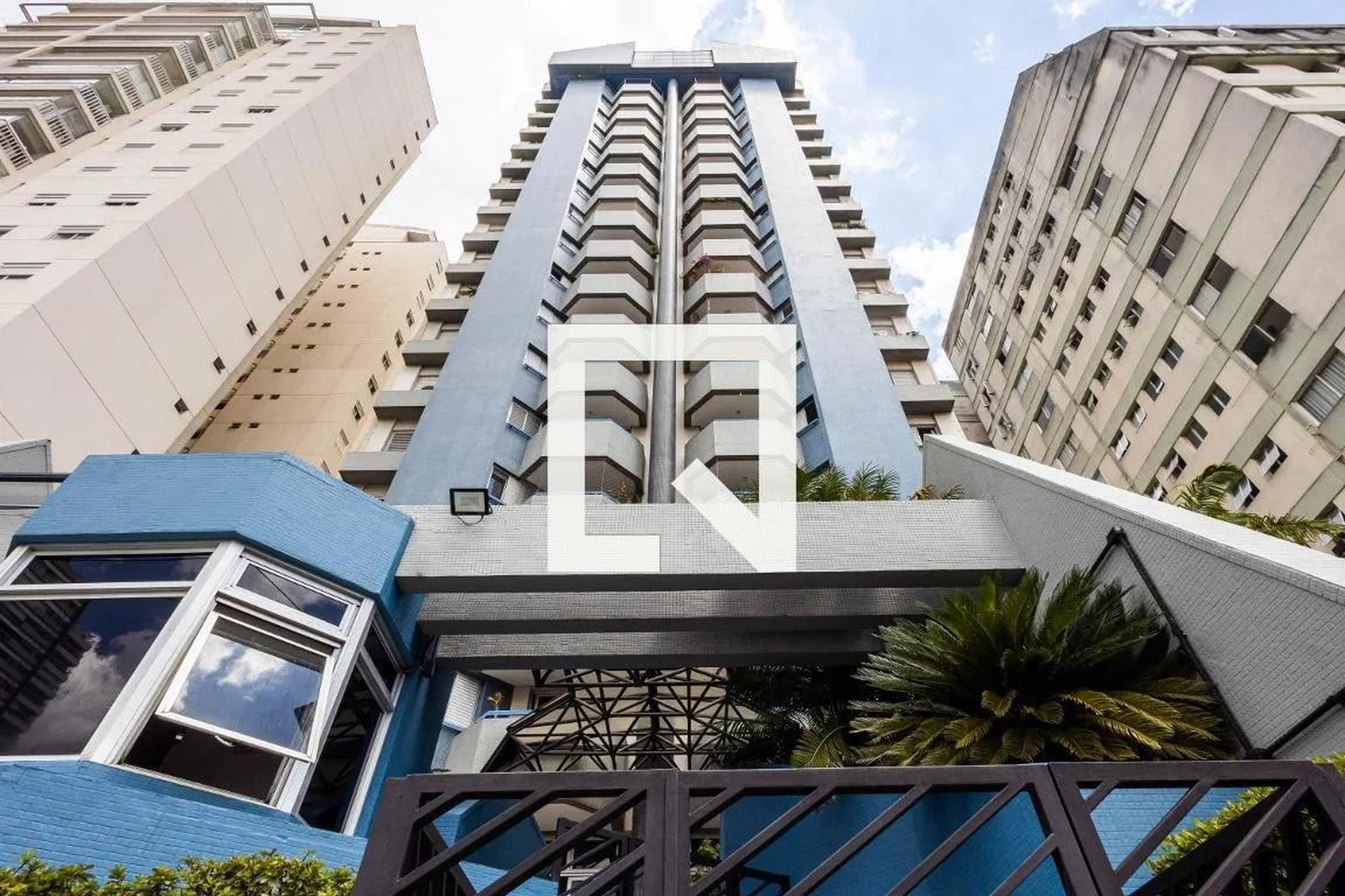 Fachada Condomínio Pinheiro Self Projet