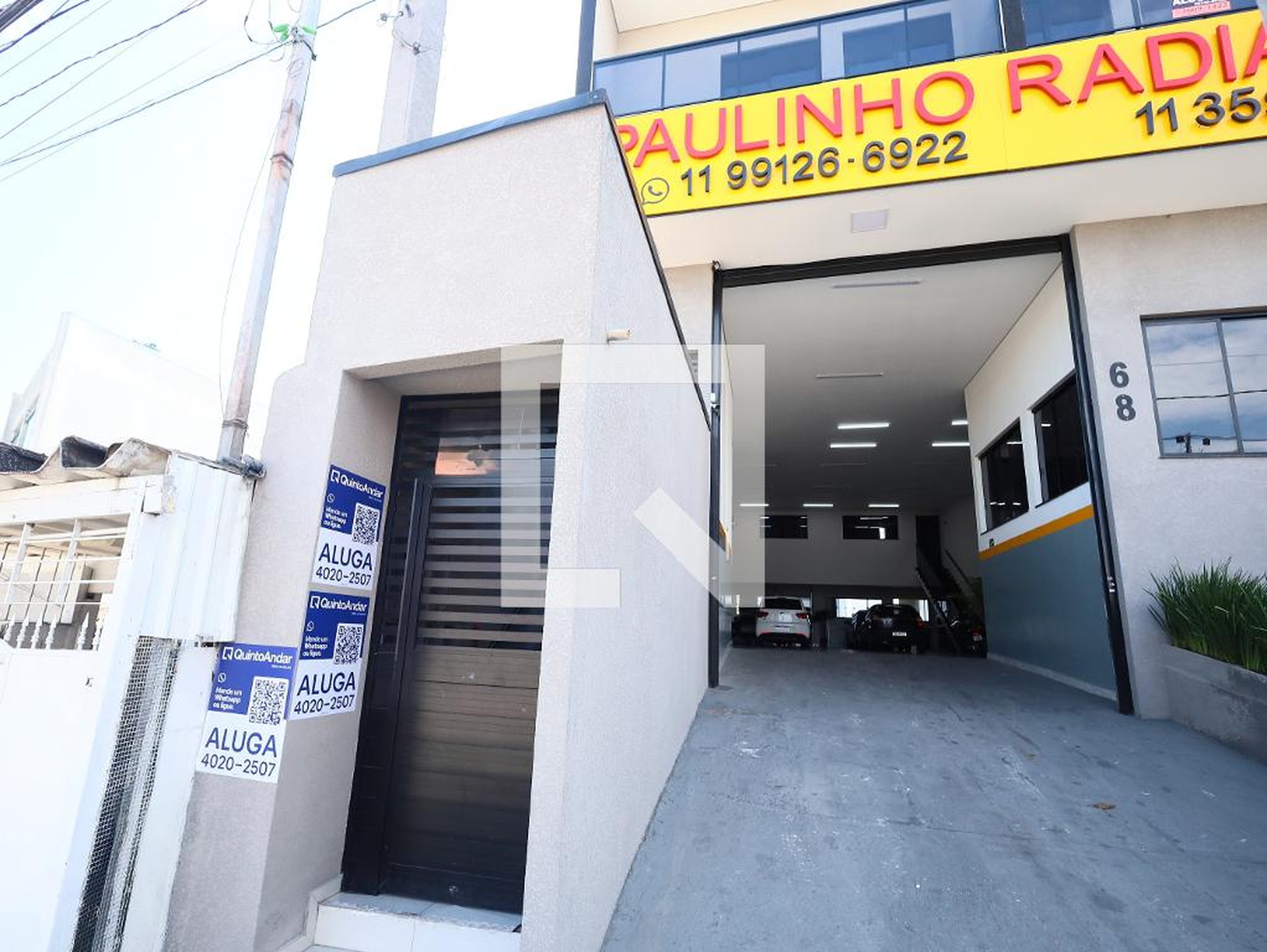 Fachada Condomínio em Avenida Sarah Veloso, 68