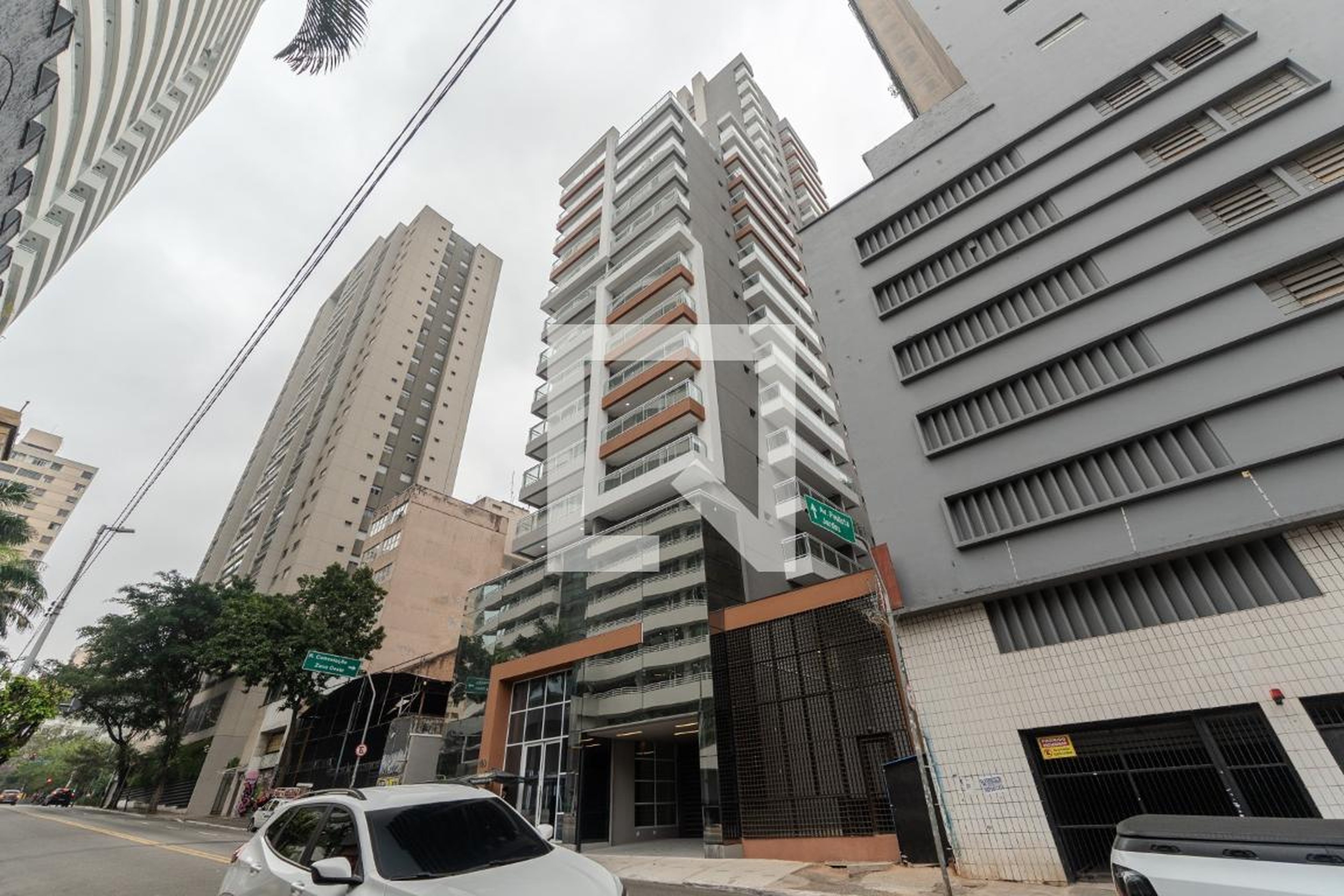 Fachada Condomínio VIP Augusta - Esser
