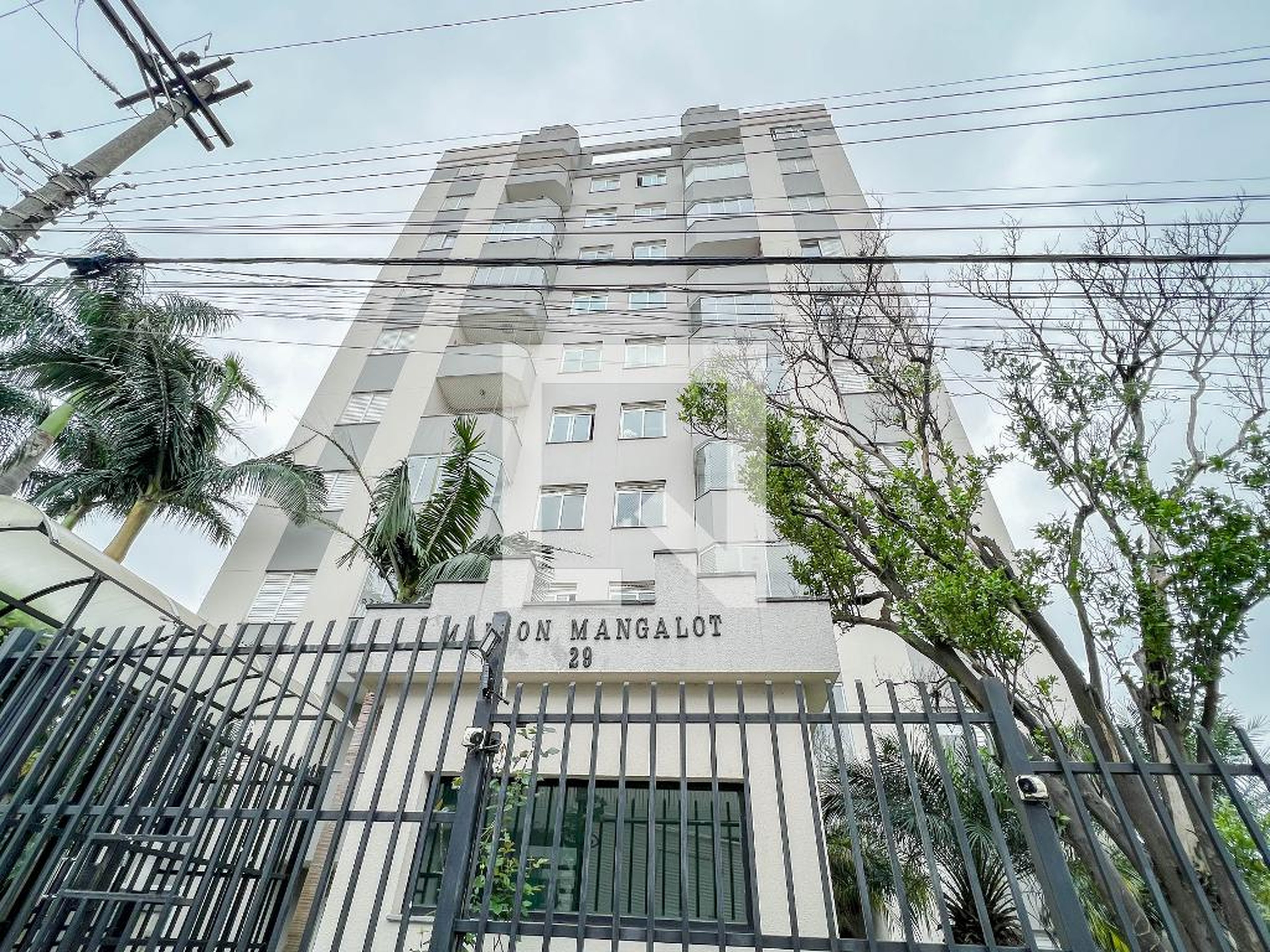 Fachada Condomínio Maison Mangalot