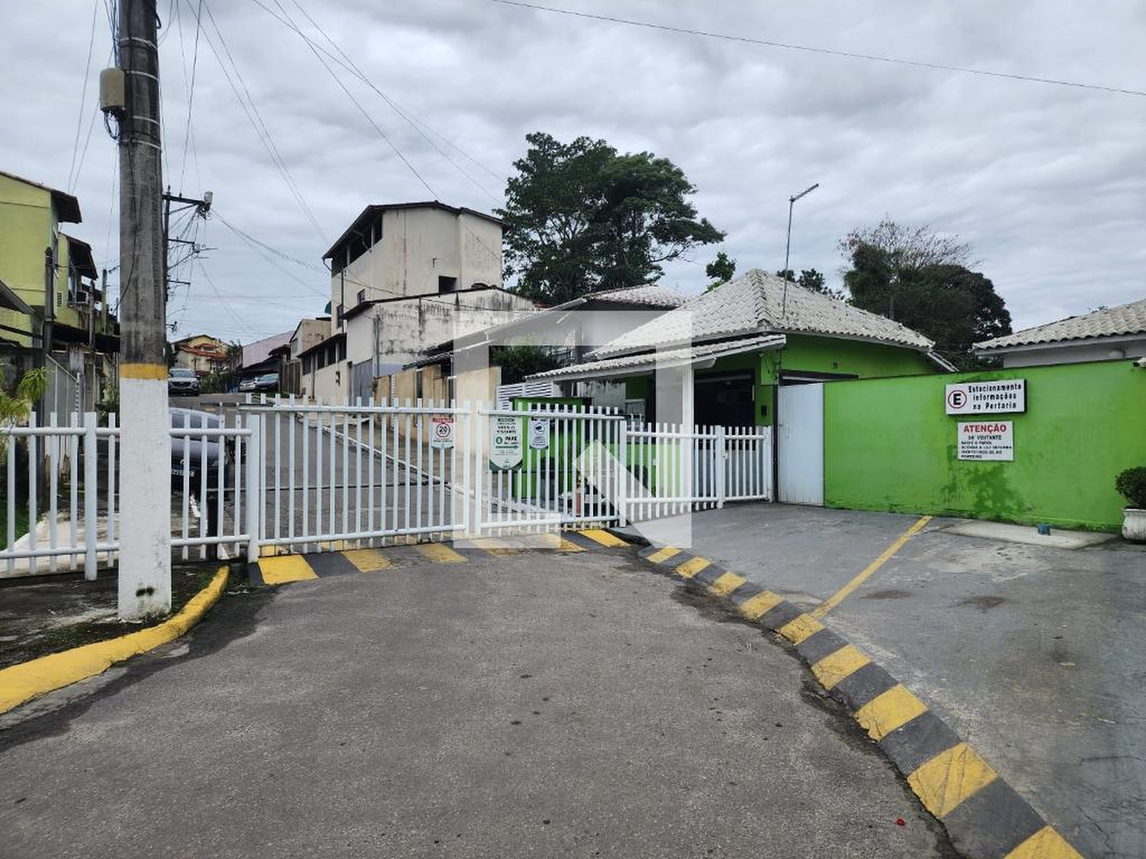 Fachada Condomínio em Avenida Doutor Eugênio Borges, 1711