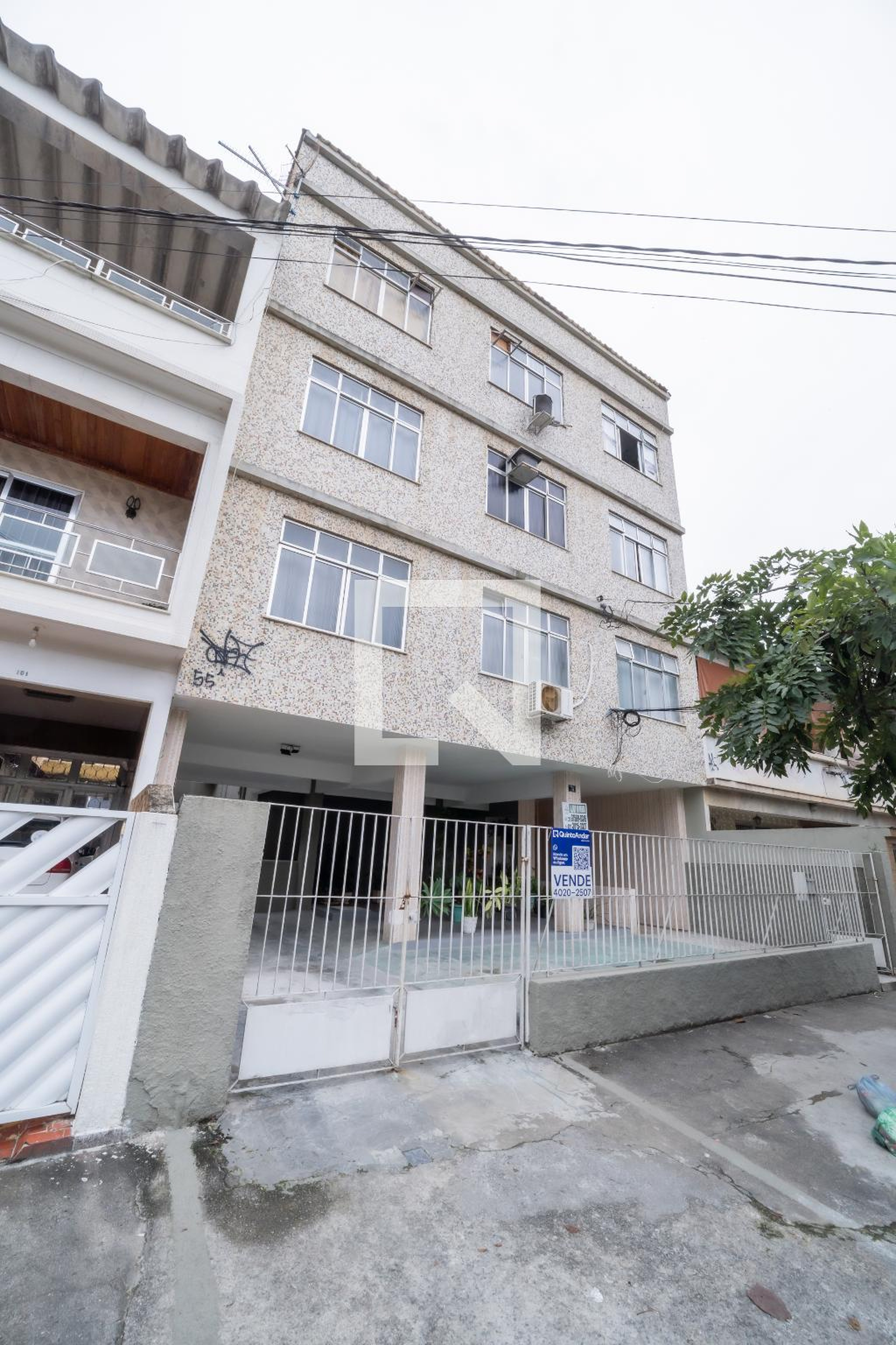 Fachada do Prédio Condomínio em Rua Florânia, 74