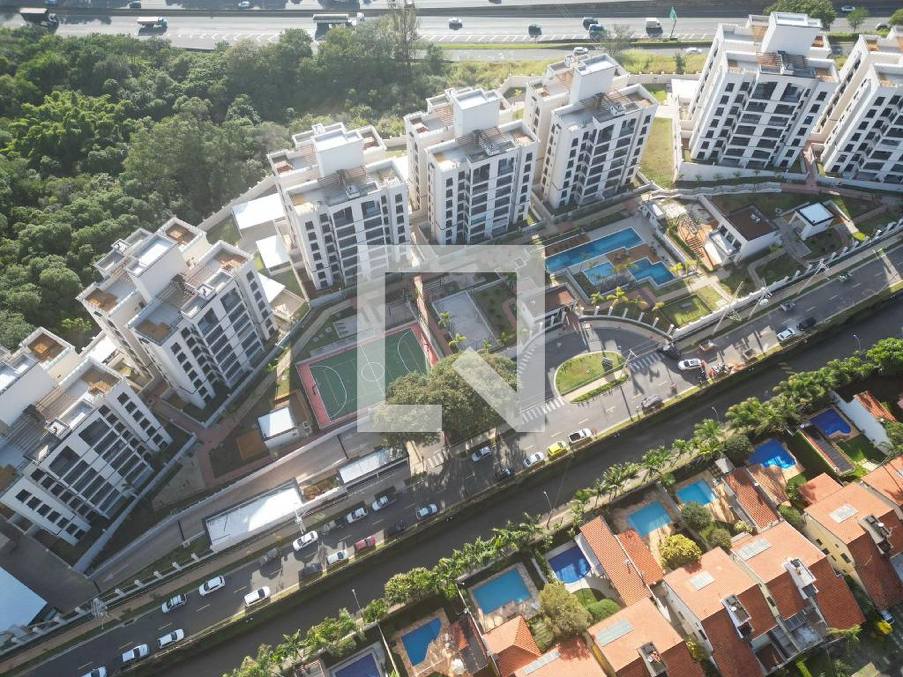 Fachada do Prédio Condomínio Hipica Boulevard