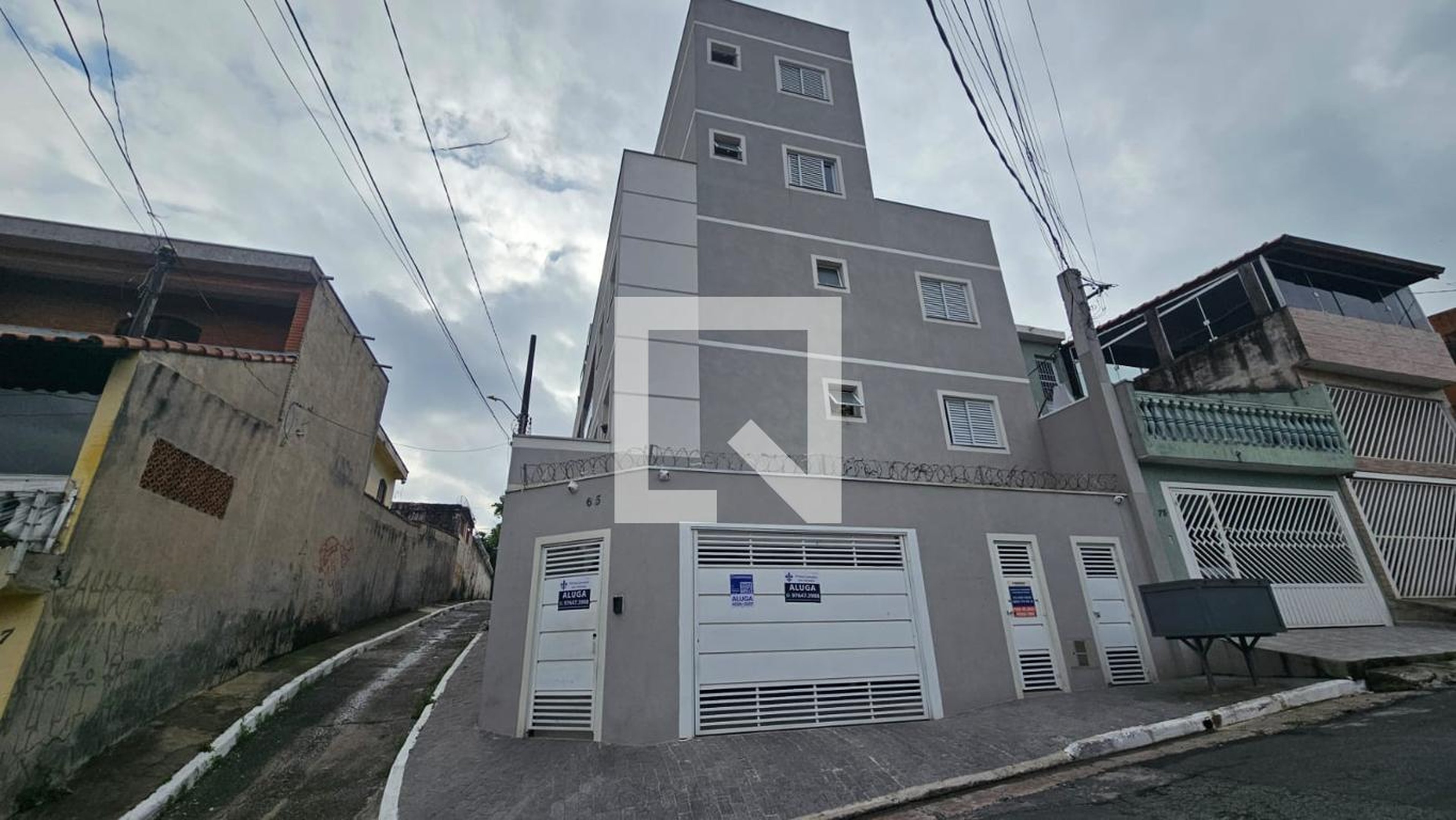 Fachada Condomínio em Rua Guapirama, 65