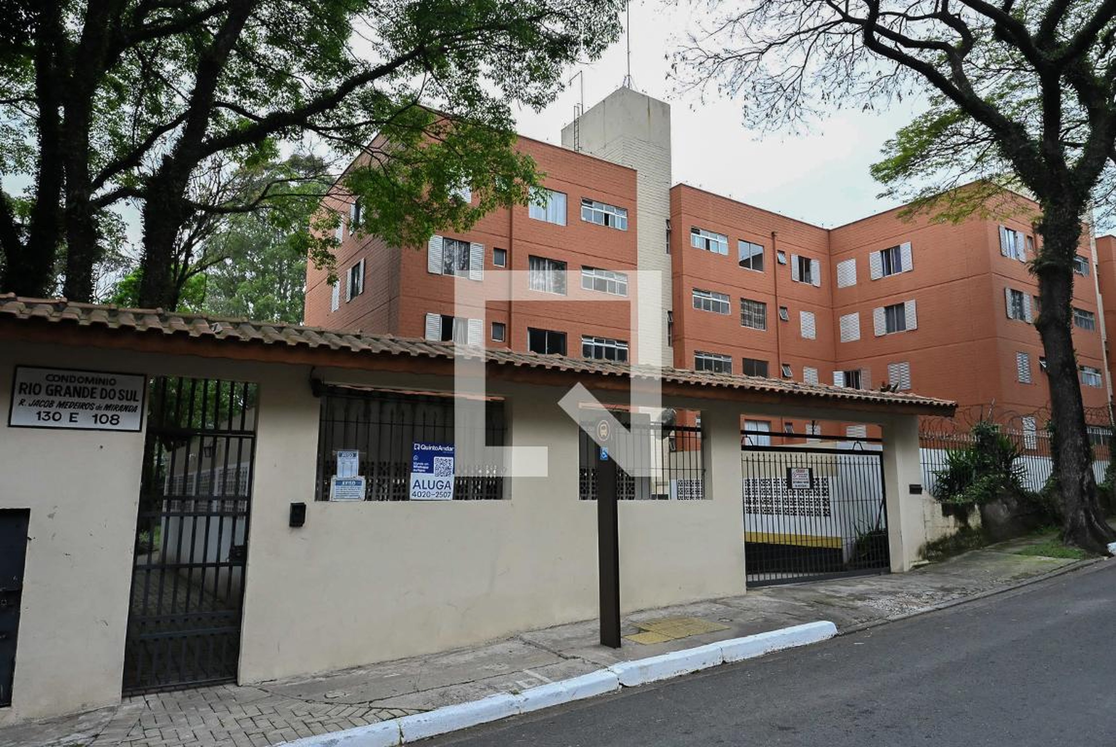 Fachada Condomínio em Rua Jacob Medeiros de Miranda, 130