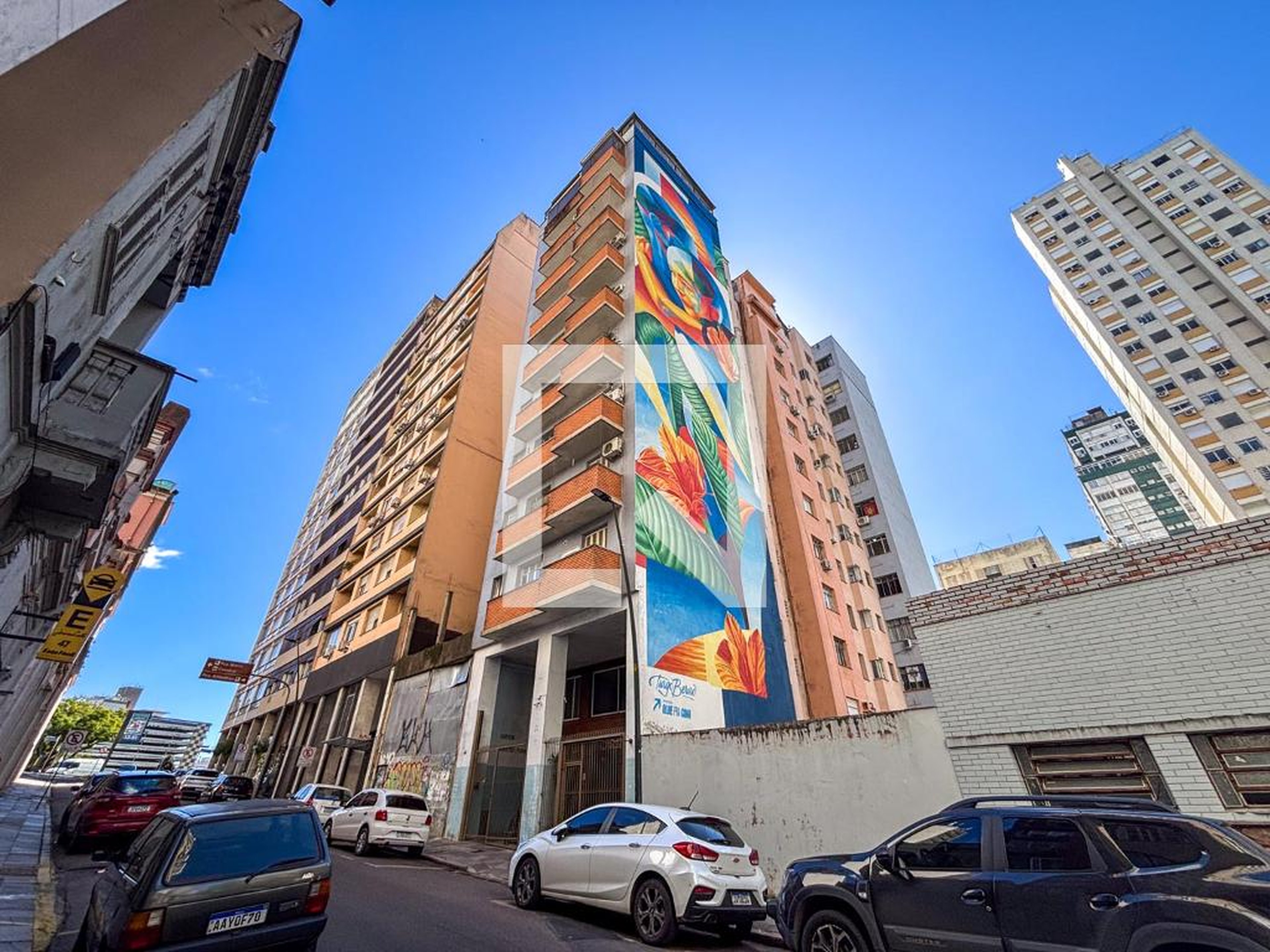 Fachada Condomínio em Rua Jerônimo Coelho, 44
