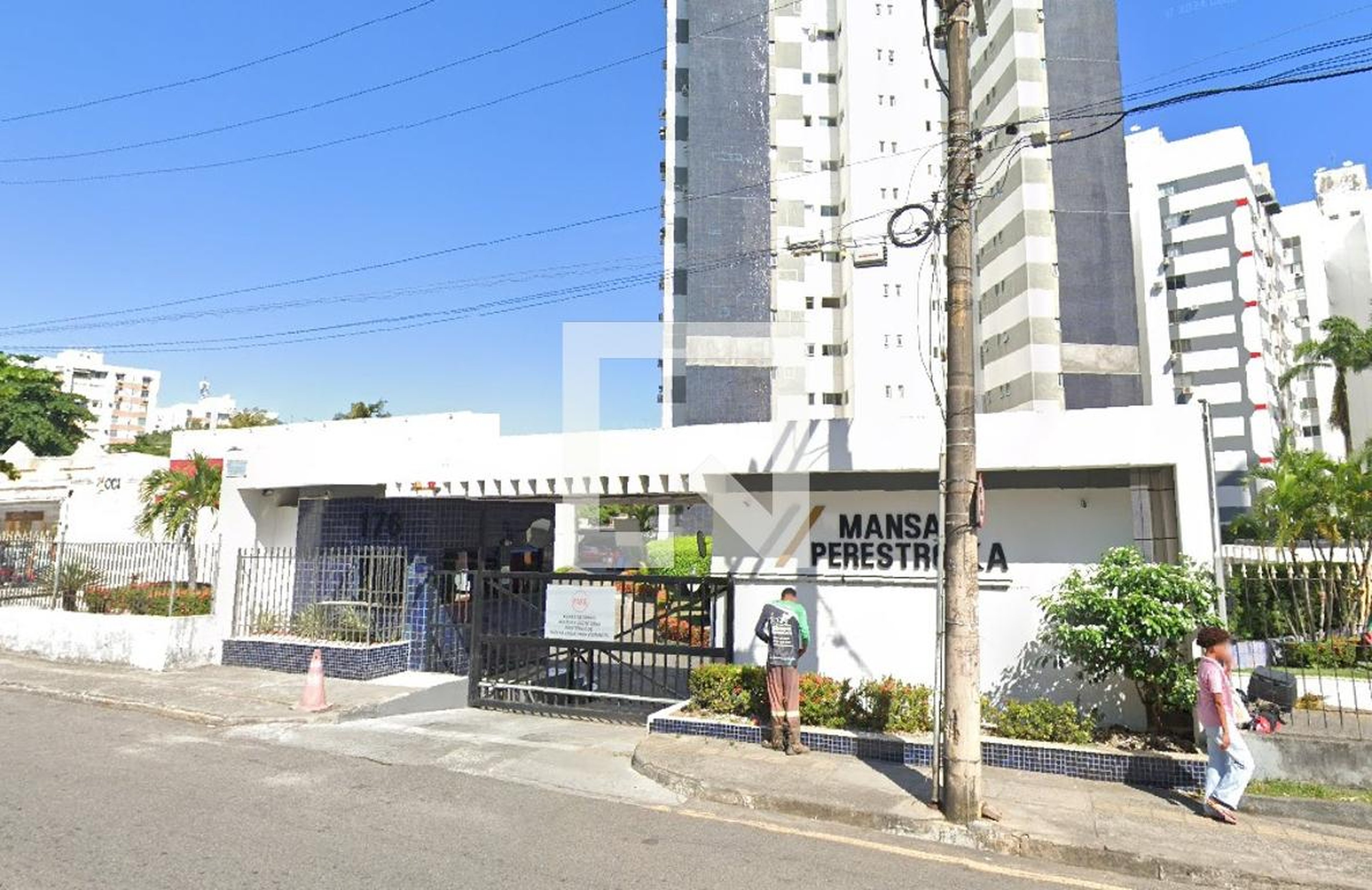Fachada Condomínio Mansão Perestroika