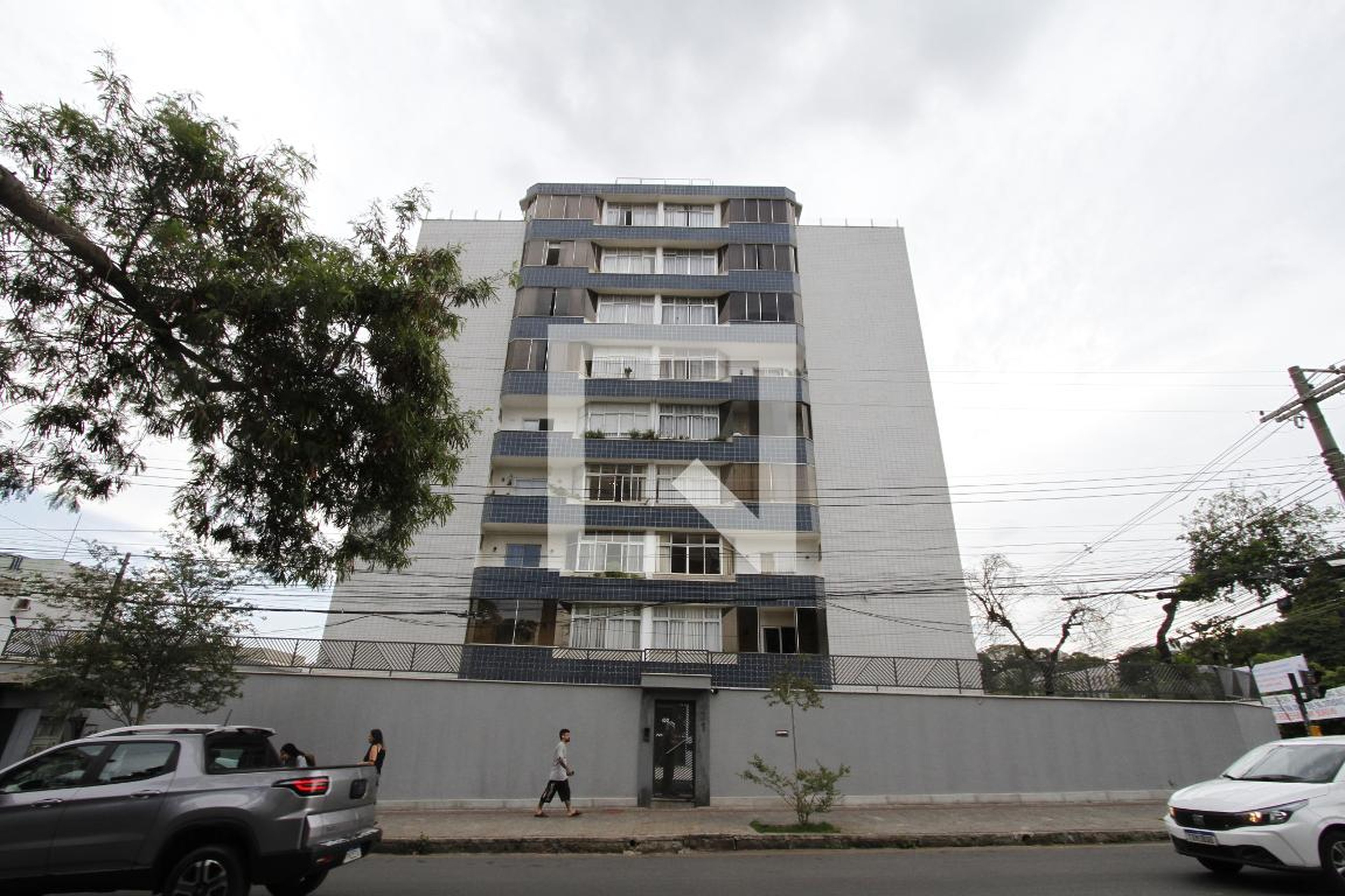Fachada Condomínio em Rua Coração Eucarístico de Jesus, 461
