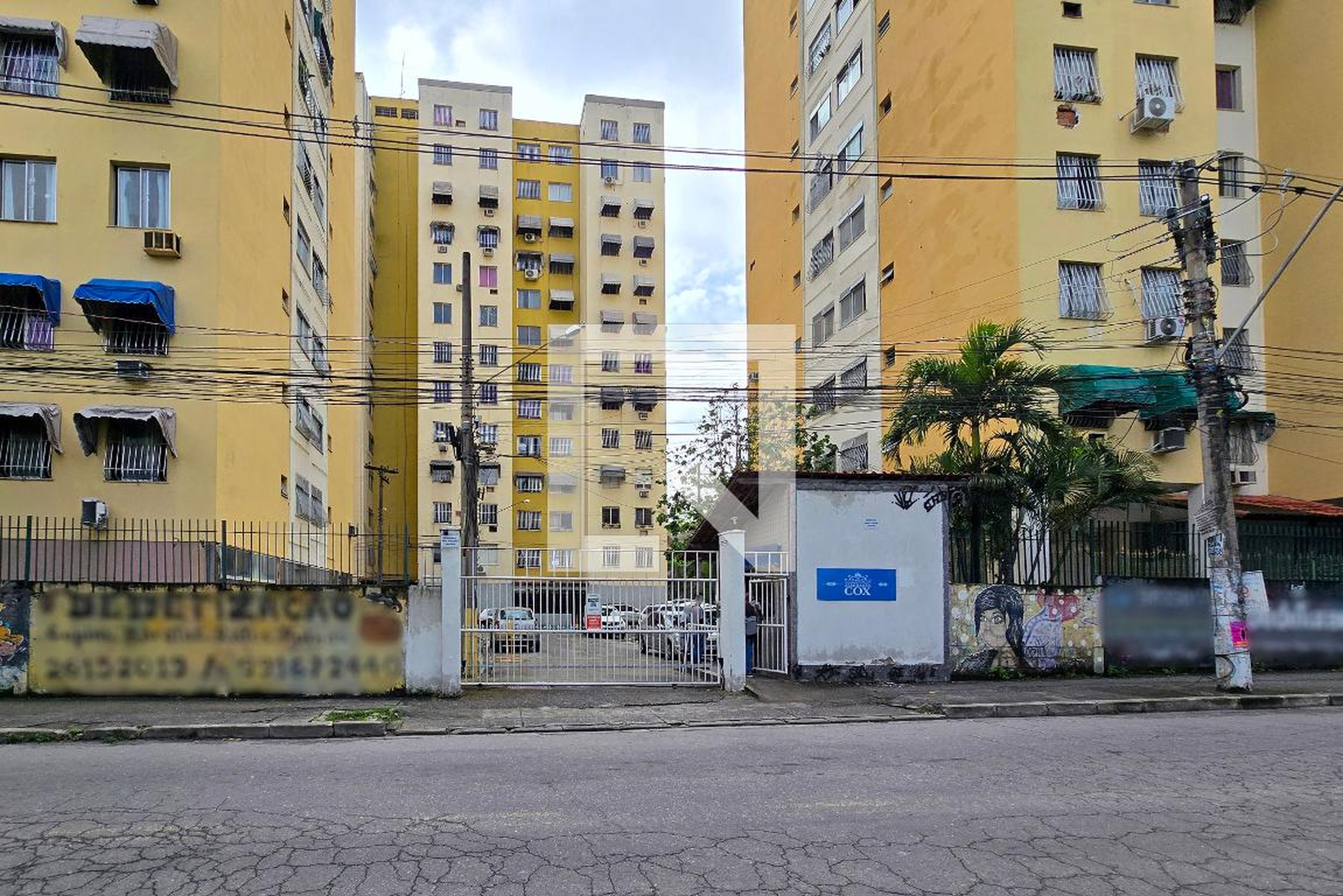 Fachada Condomínio Almirante Cox