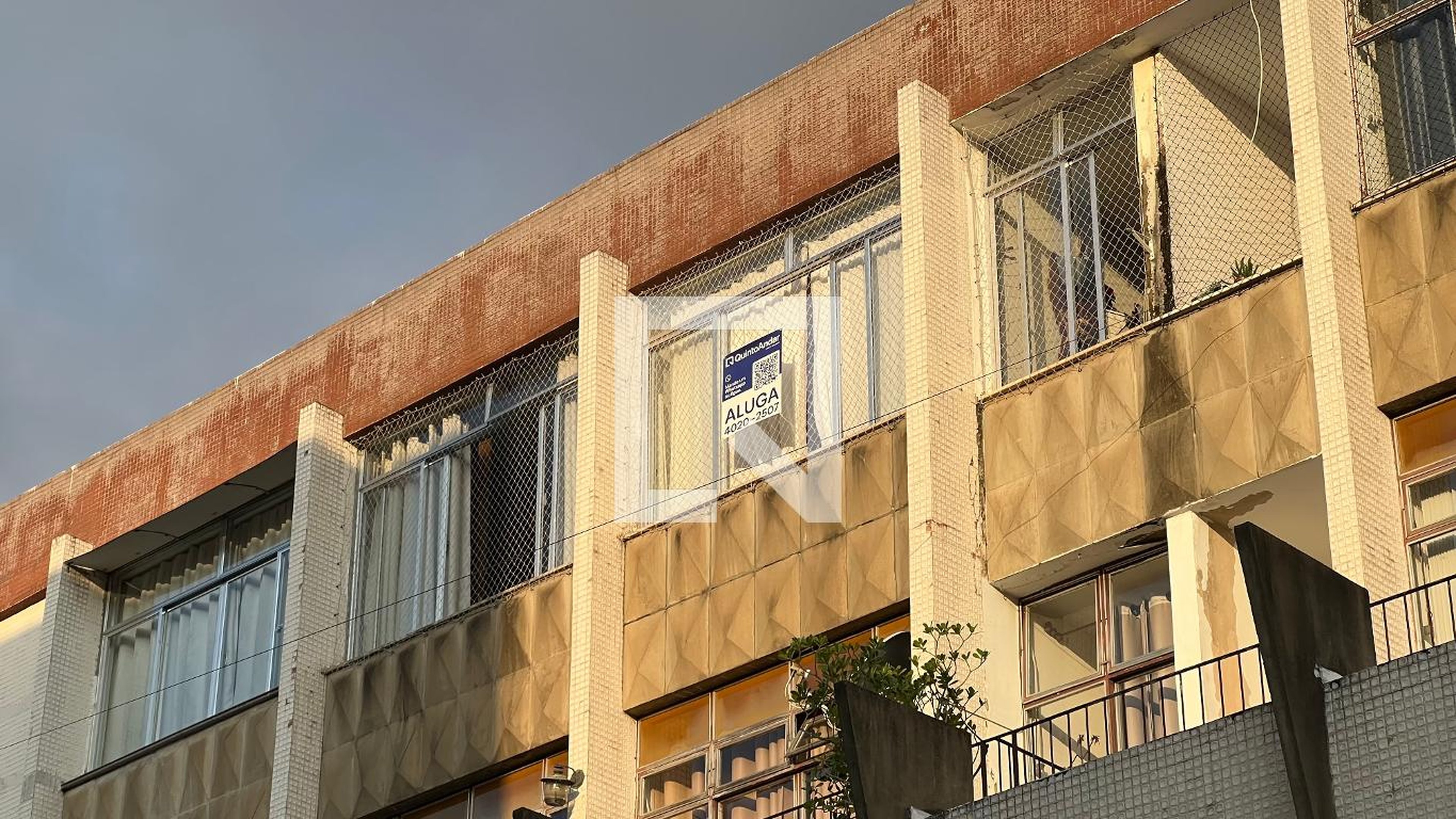 Fachada do Prédio Condomínio em Rua Padre João Emílio, 31