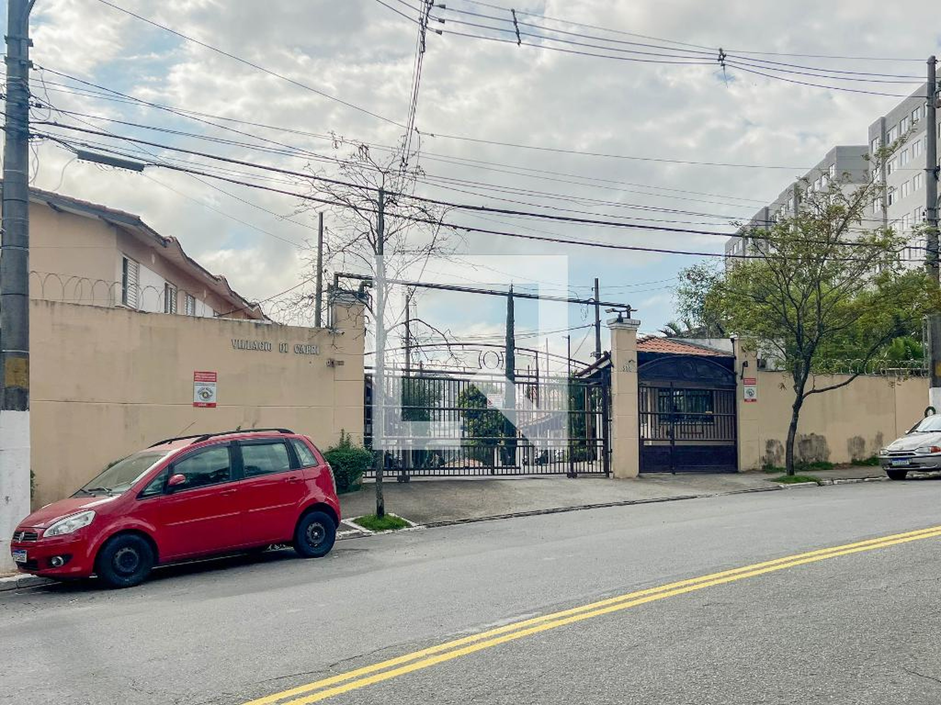 Fachada Condomínio Fechado