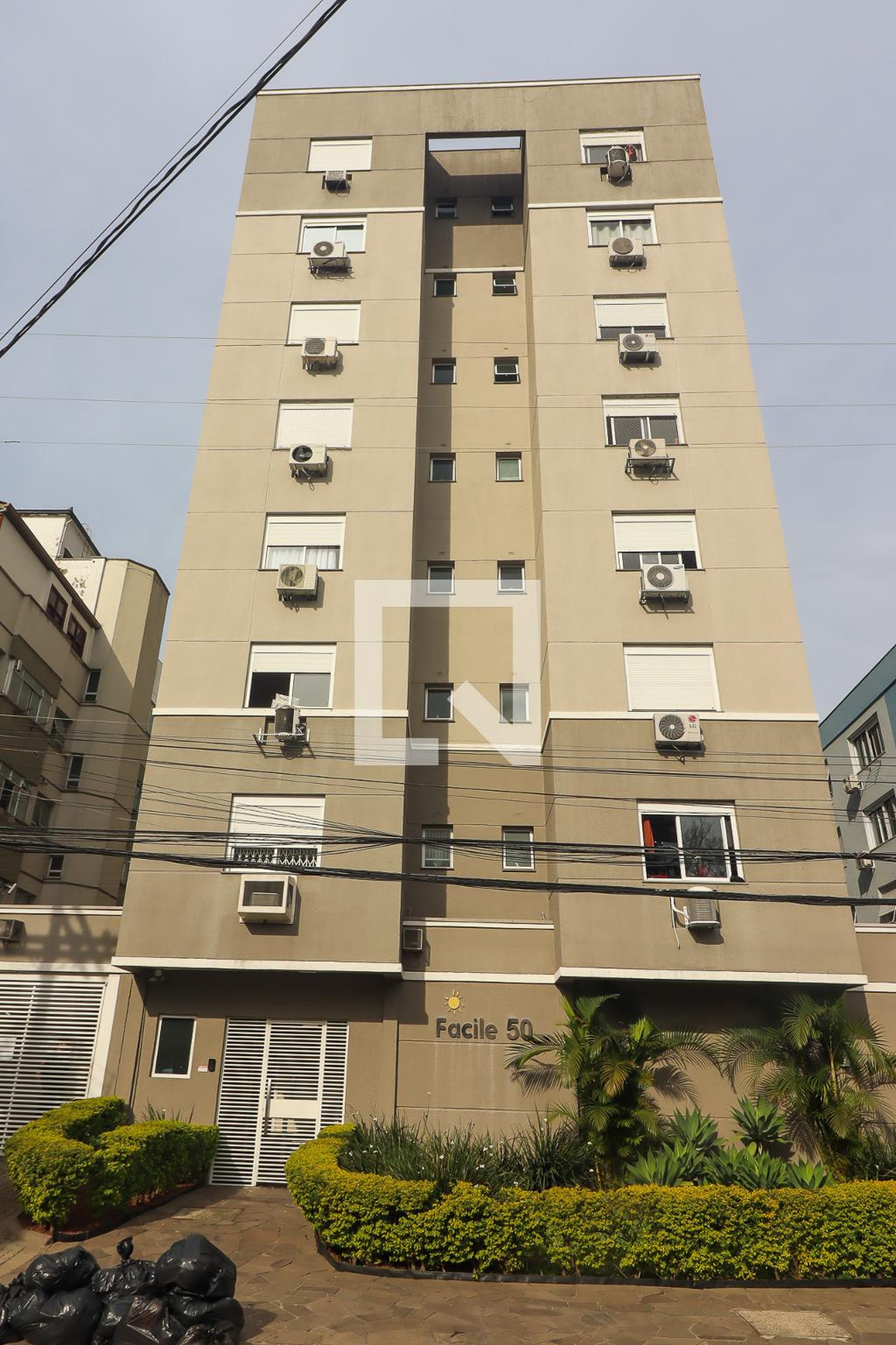 Fachada do Prédio Condomínio Facile