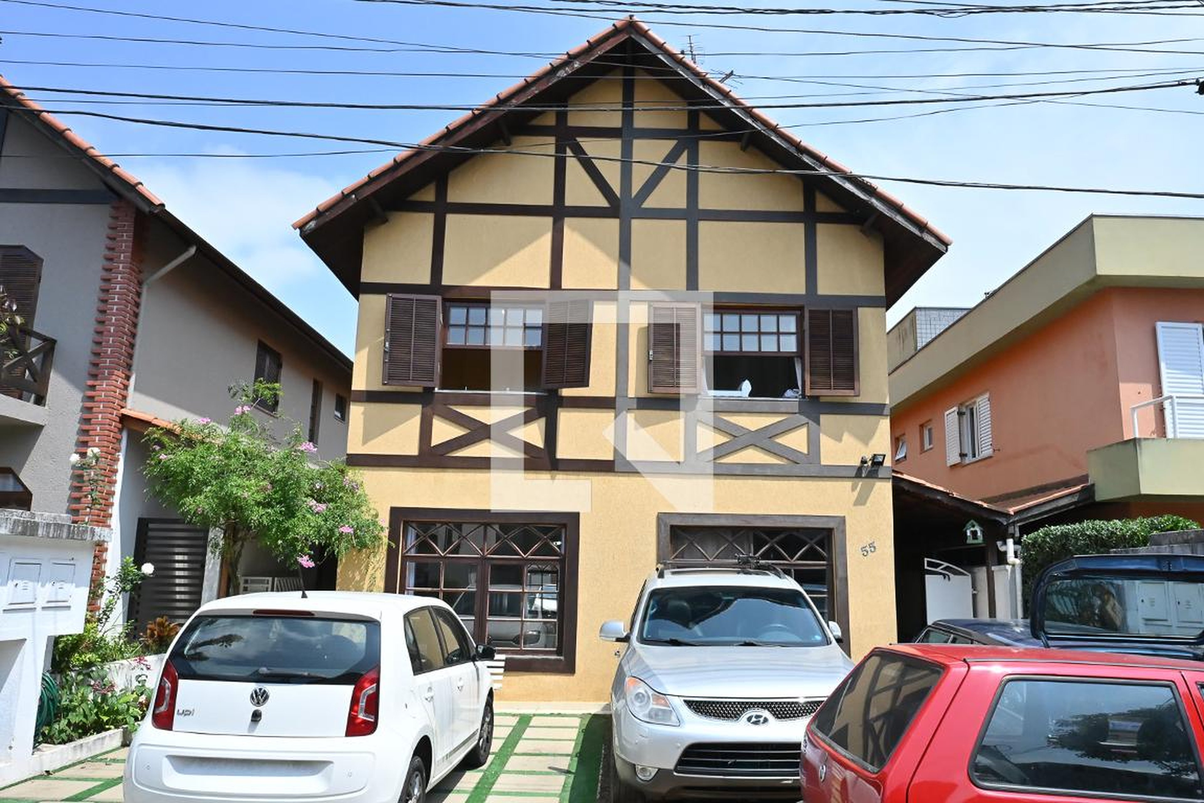 Fachada Condomínio em Rua Sócrates Abrahão, 16