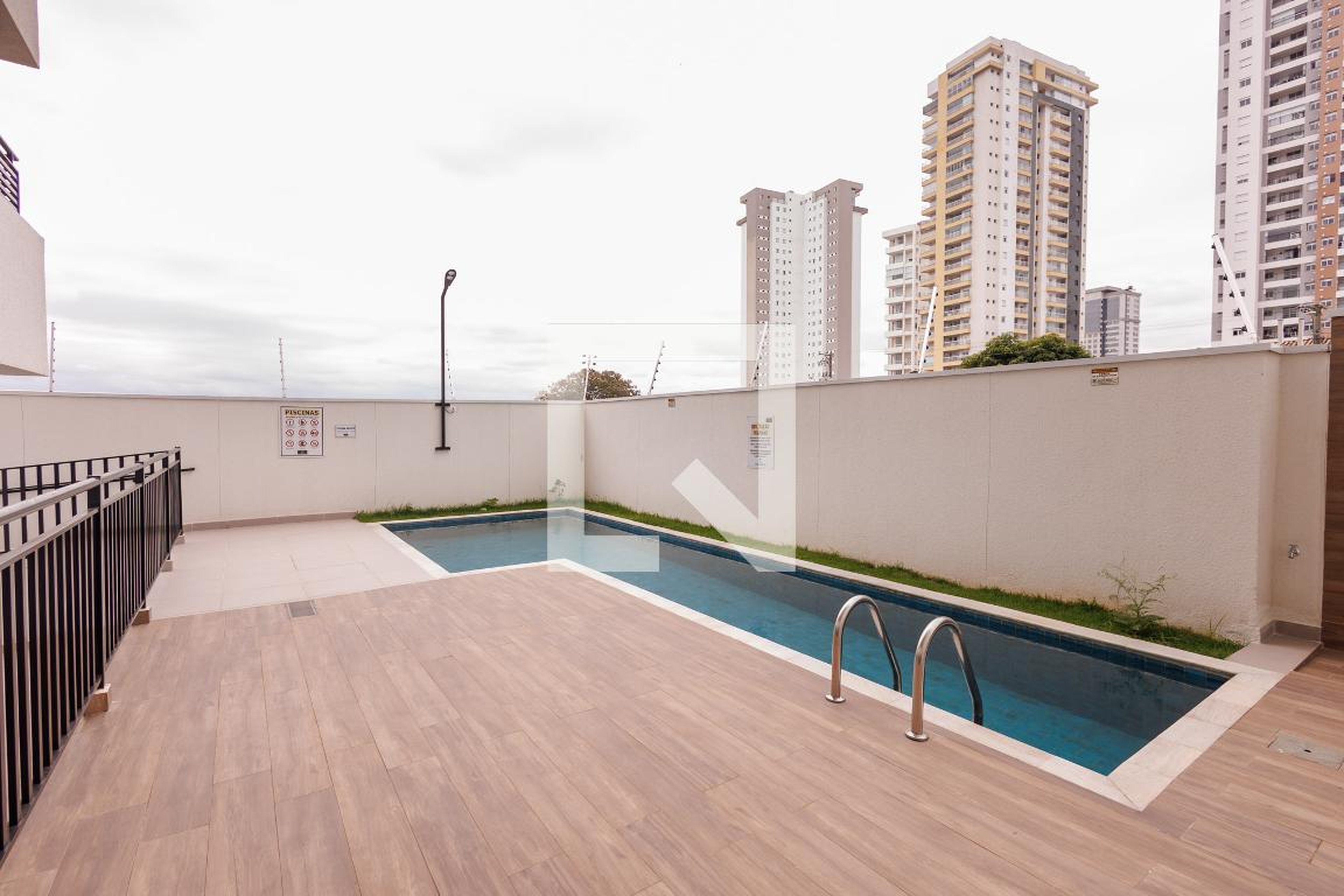 Piscina - Residencial Rembrandt