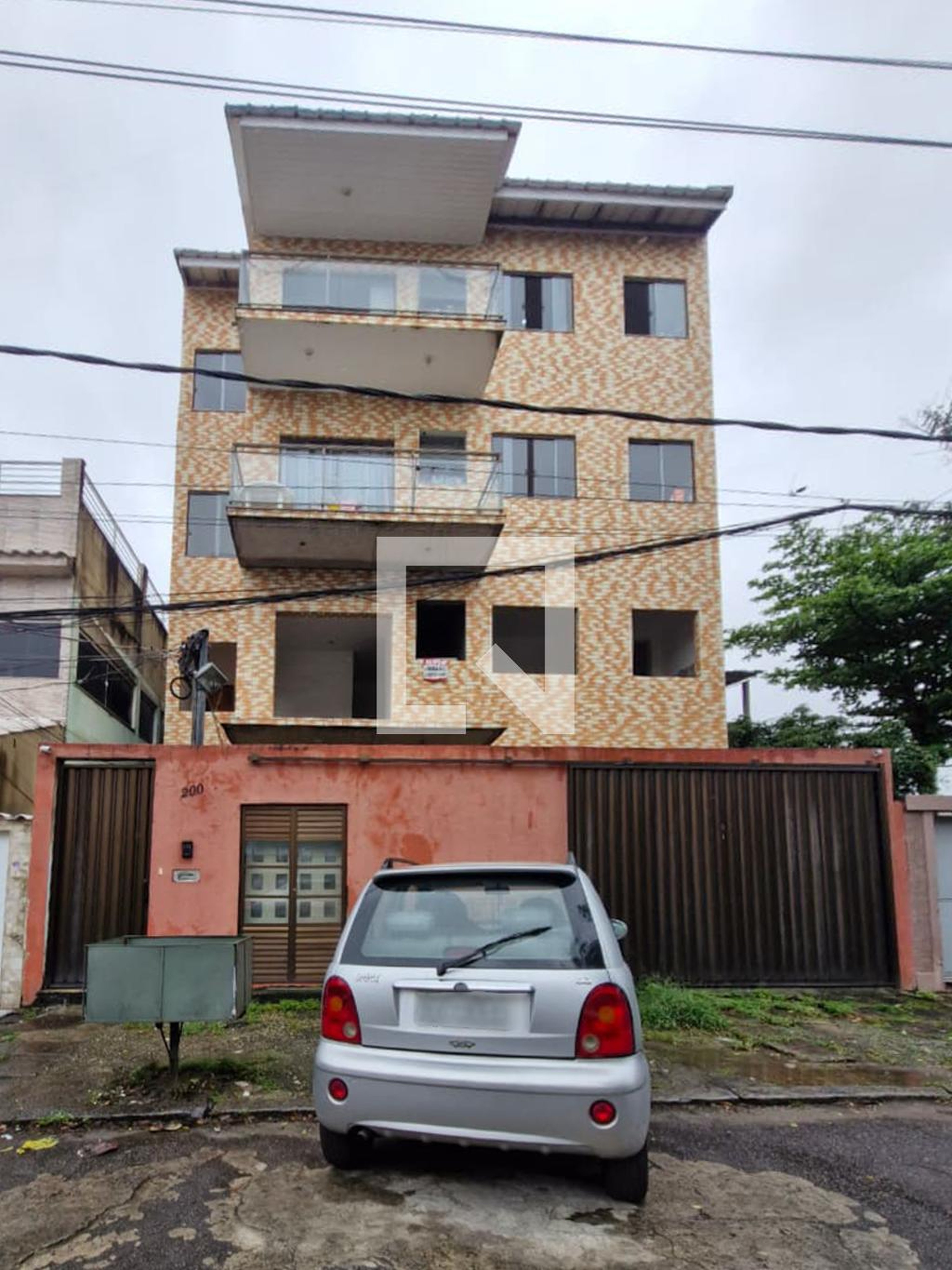 Fachada Condomínio em Rua Ribeiro e Cirne, 200