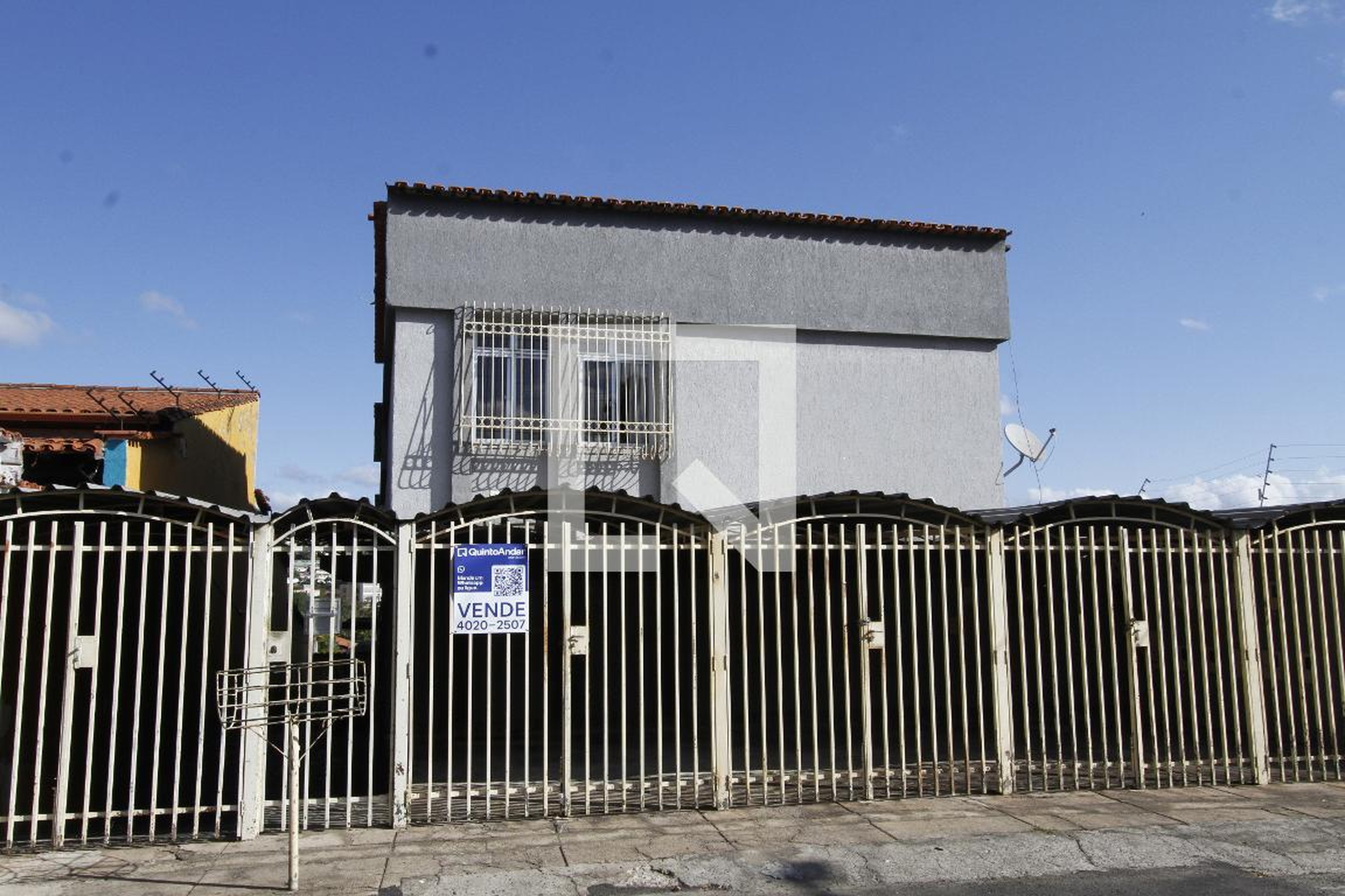 Fachada Condomínio em Rua Vesta, 585